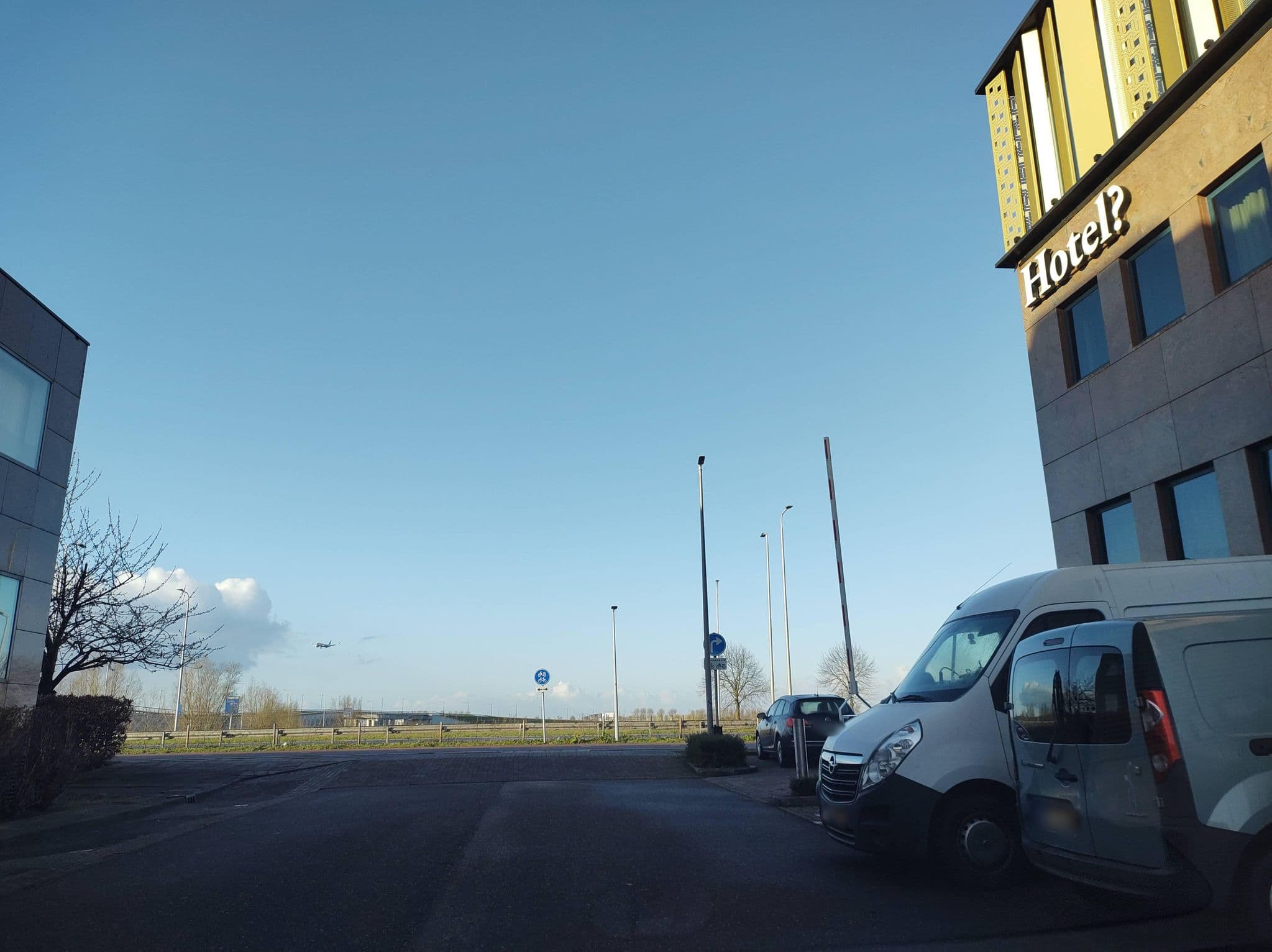 Street view near The Florian Hotel, Hoofddorp — © thetornado76 (CC BY-SA · Mapillary)