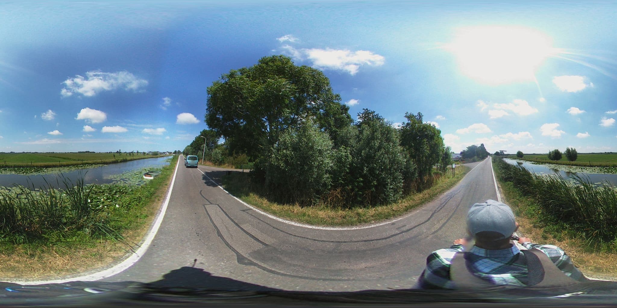 Street view near B&B Aan de Kwakel, Maasland — © micmin1972 (CC BY-SA · Mapillary)