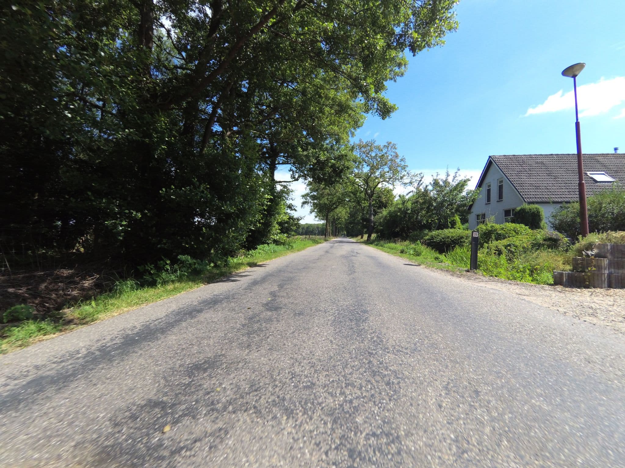 Street view near Aan 't paradijs, Matenveld — © peewee32 (CC BY-SA · Mapillary)