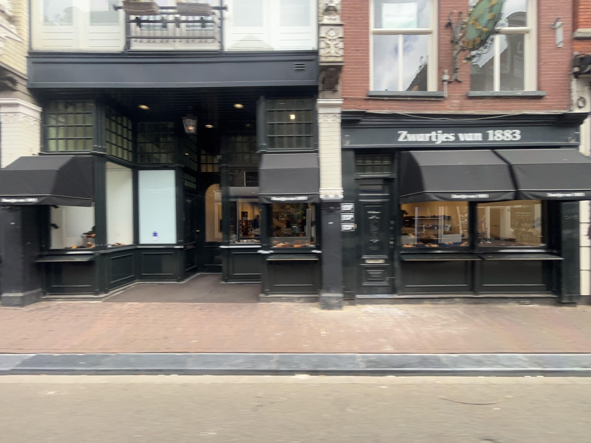 Street view near Hotel Prinsenhof, Amsterdam