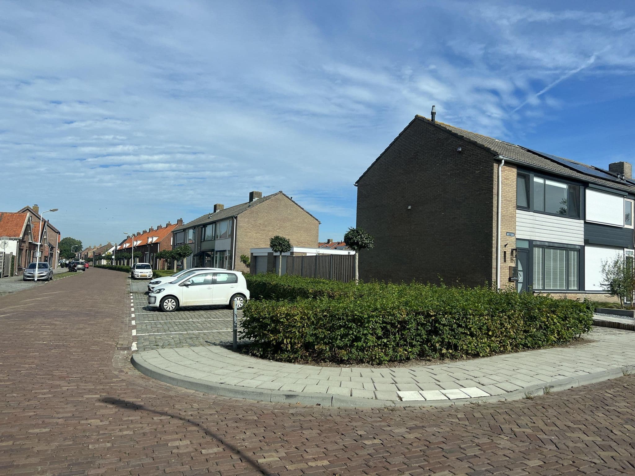 Street view near De Gentsche Poort, IJzendijke — © dashcam2 (CC BY-SA · Mapillary)