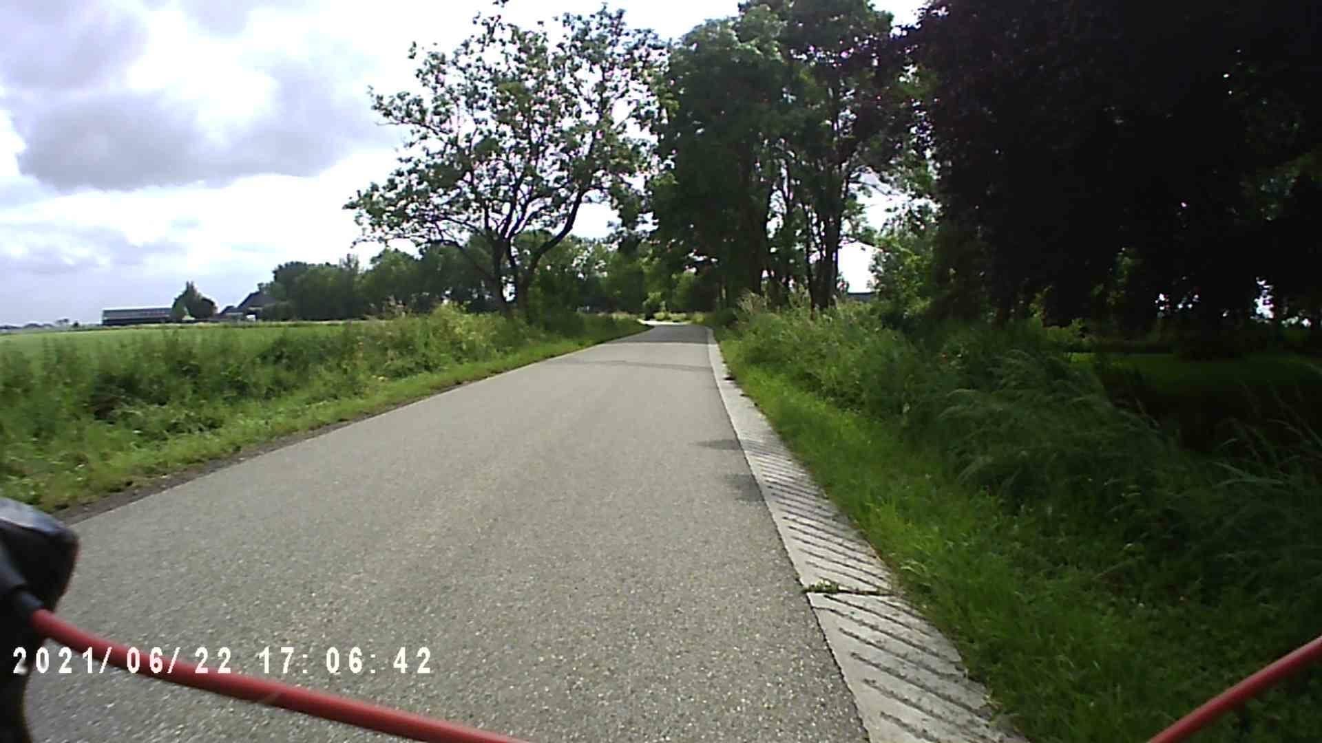 Street view near Het Ellerhoes, Bedum — © ezinge (CC BY-SA · Mapillary)