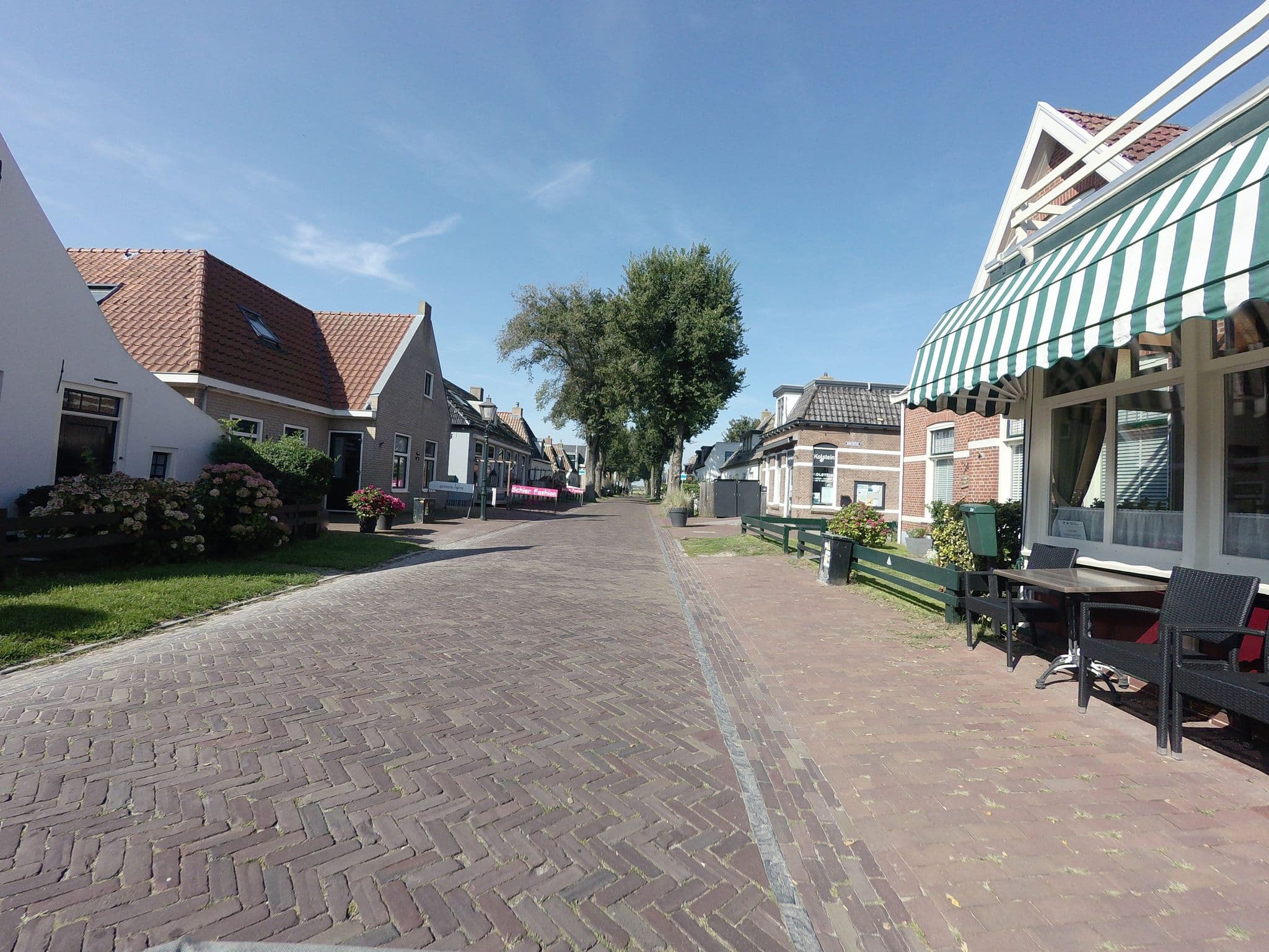 Street view near Pension Westerburen, Ternaard — © ankeric (CC BY-SA · Mapillary)