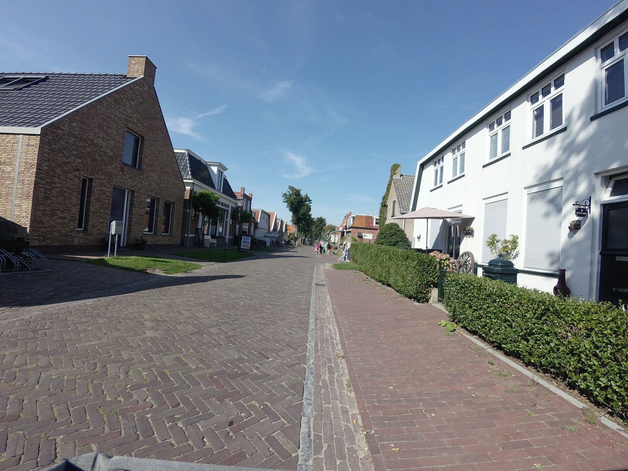 Street view near Boersma`s Appartementen, Ternaard — © ankeric (CC BY-SA · Mapillary)