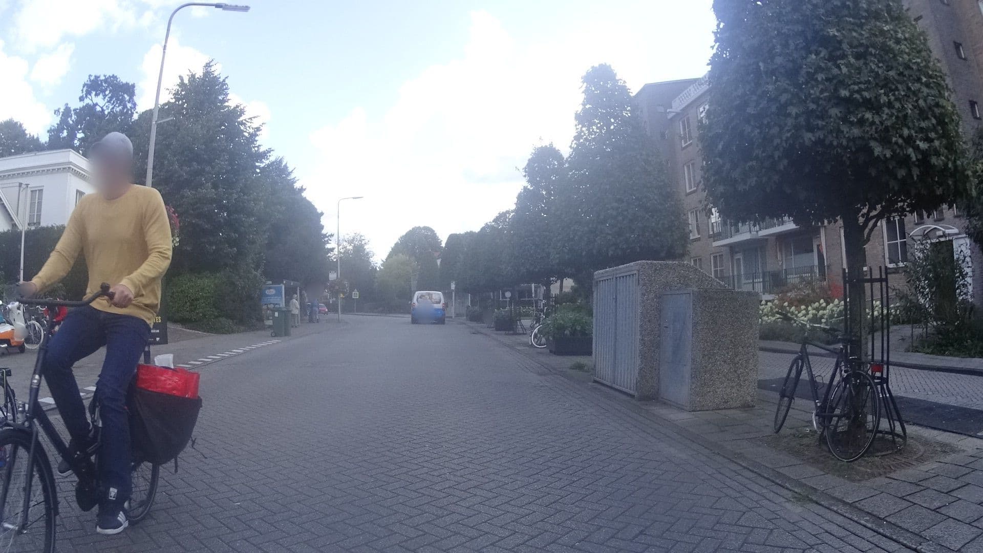Street view near Bleecker, Overveen — © ramap (CC BY-SA · Mapillary)