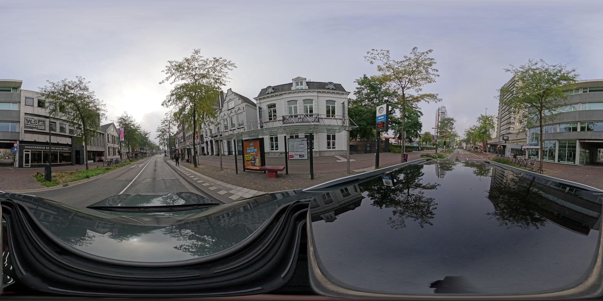 Street view near Boutique Hotel Glow, Eindhoven — © toho (CC BY-SA · Mapillary)