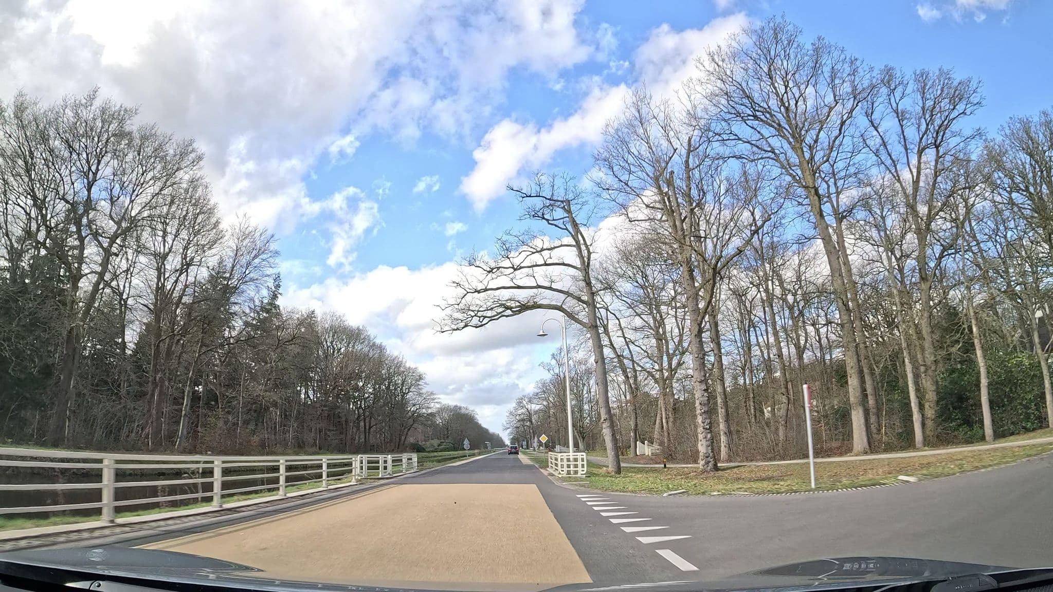 Street view near Lg Veenhuizen, Haulerwijk — © thewizard (CC BY-SA · Mapillary)