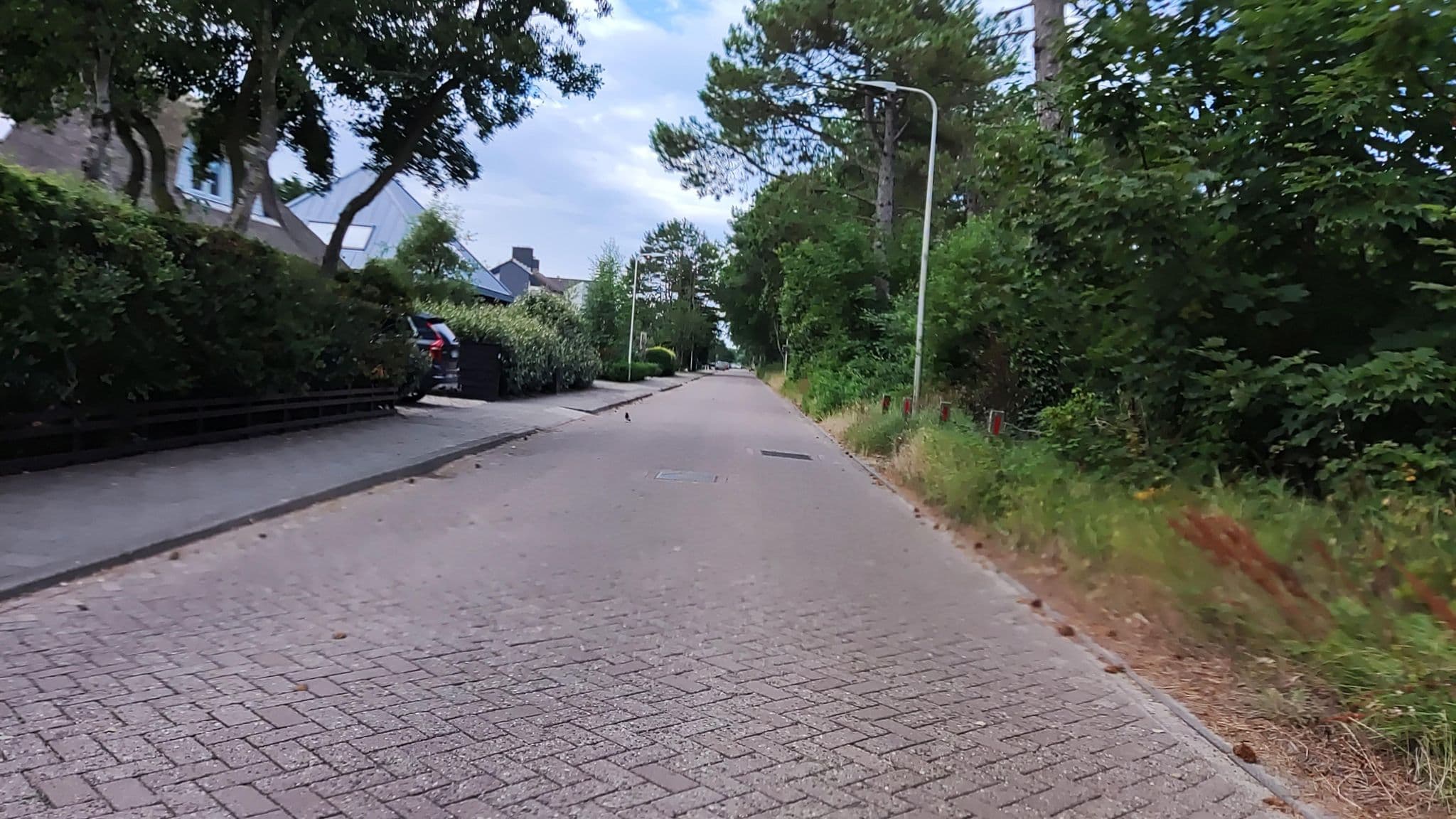 Street view near Bed & Breakfast Duin en Zee, De Koog — © t_hartung (CC BY-SA · Mapillary)