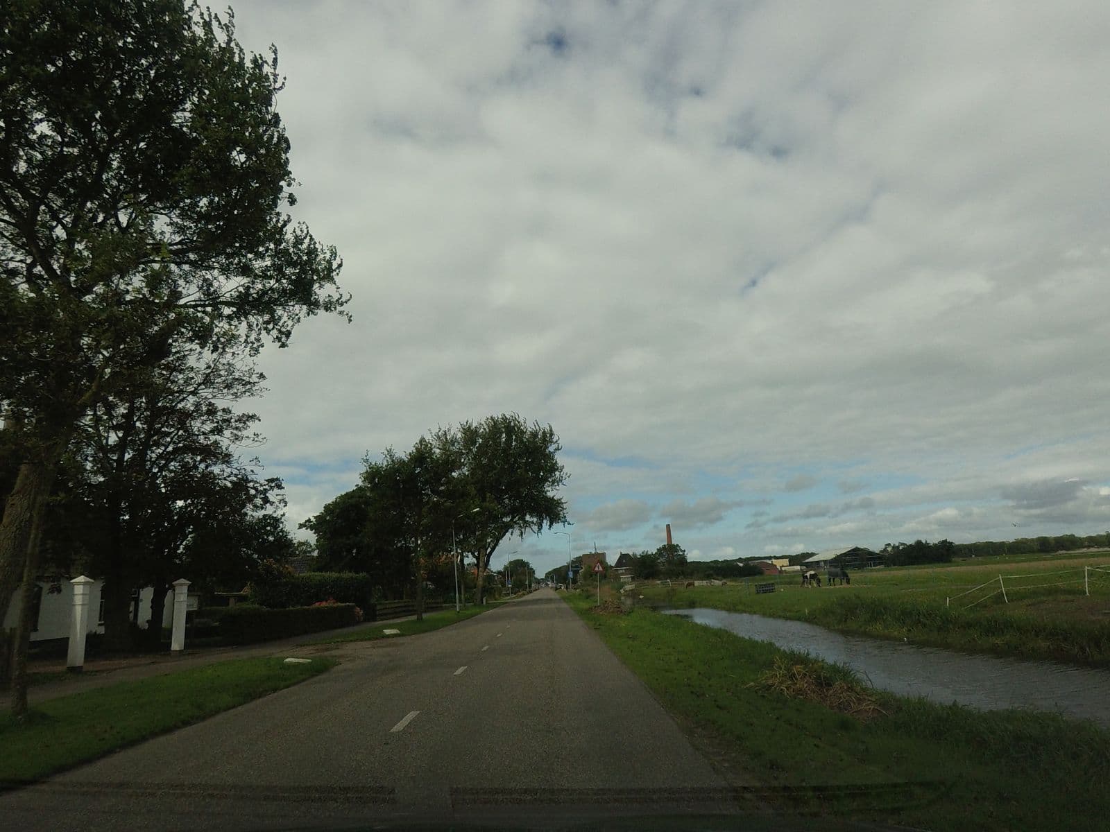 Street view near Bungalowpark De Rusthoeve, Schagerbrug — © larsnl (CC BY-SA · Mapillary)