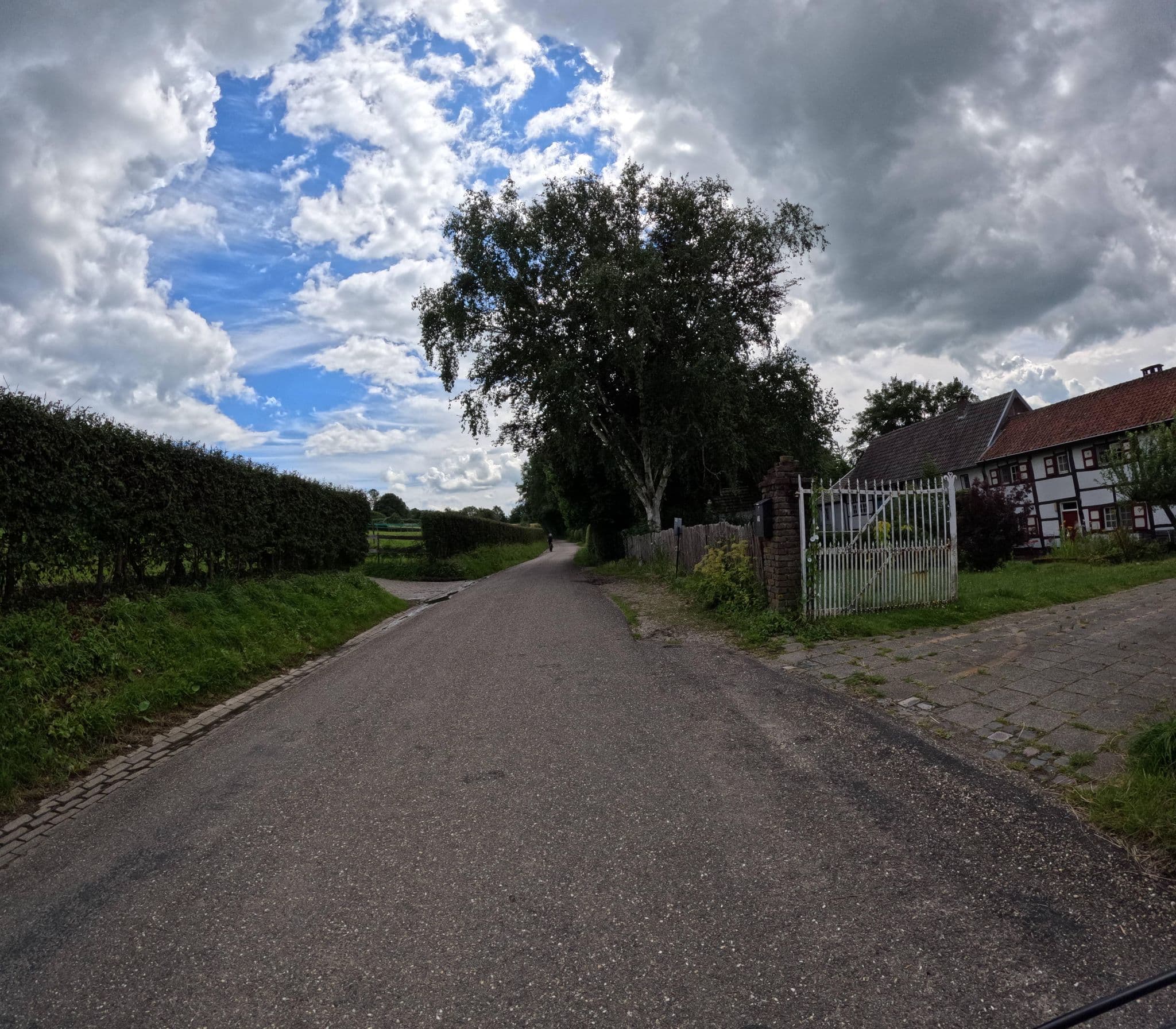 Street view near Boerenhuis Bommerig, Mechelen — © madel (CC BY-SA · Mapillary)