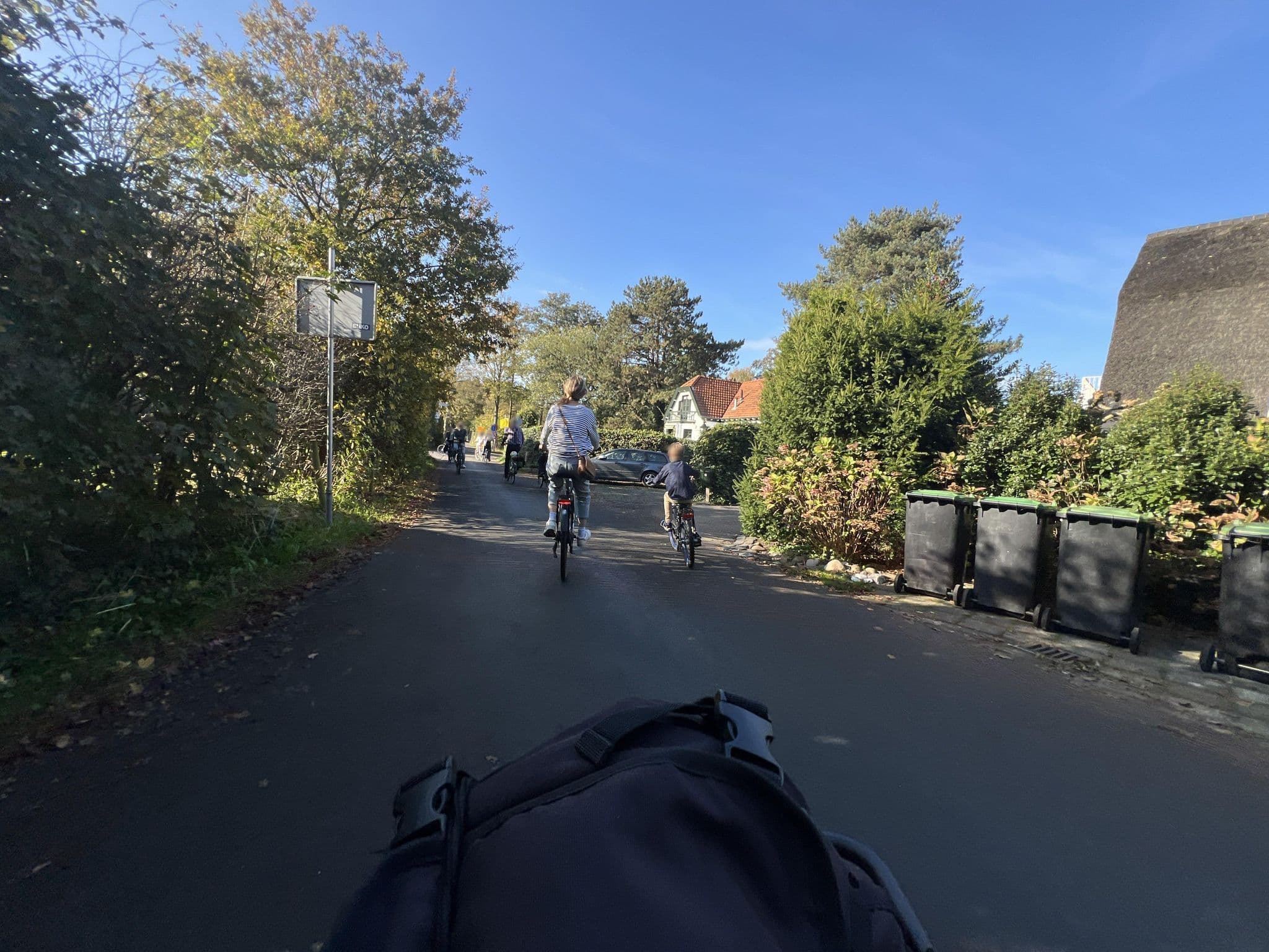 Street view near Herberg Het Landhuis, Schoorl — © ottor (CC BY-SA · Mapillary)