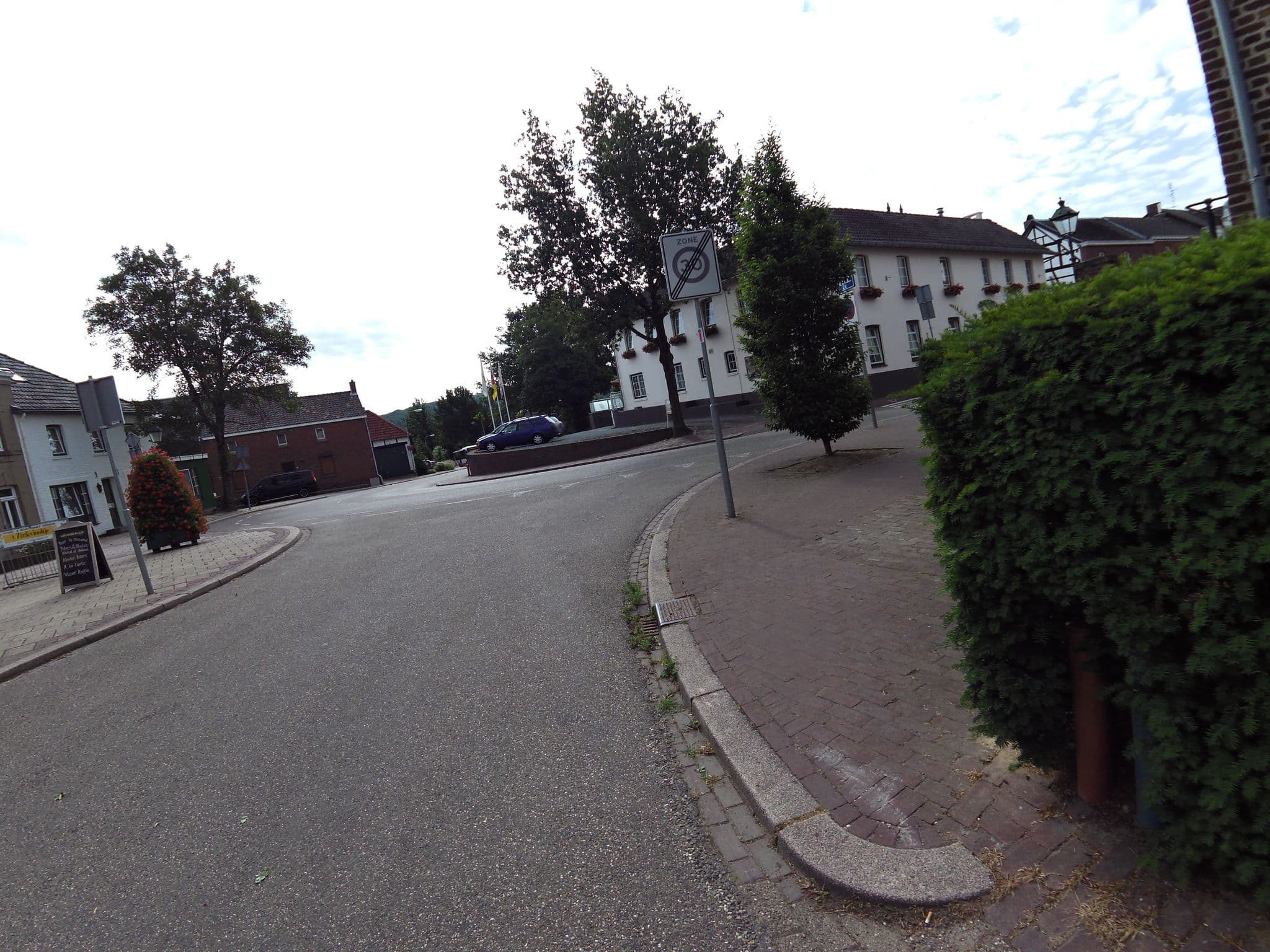 Street view near Ons Epen, Mechelen — © madel (CC BY-SA · Mapillary)