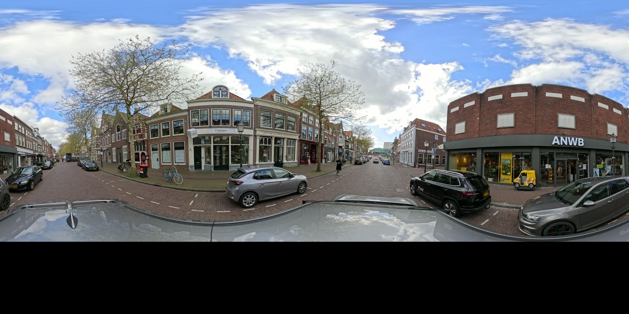 Street view near Herberg De Posthoorn, Hoorn — © thewizard (CC BY-SA · Mapillary)