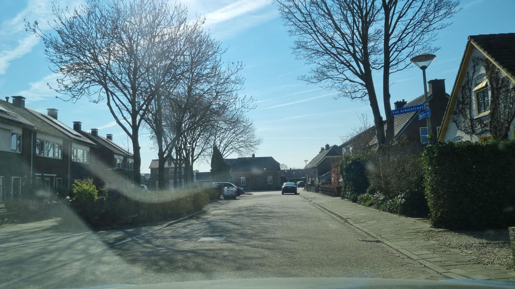 Street view near Bed & Diner, Pannerden — © helfrich (CC BY-SA · Mapillary)