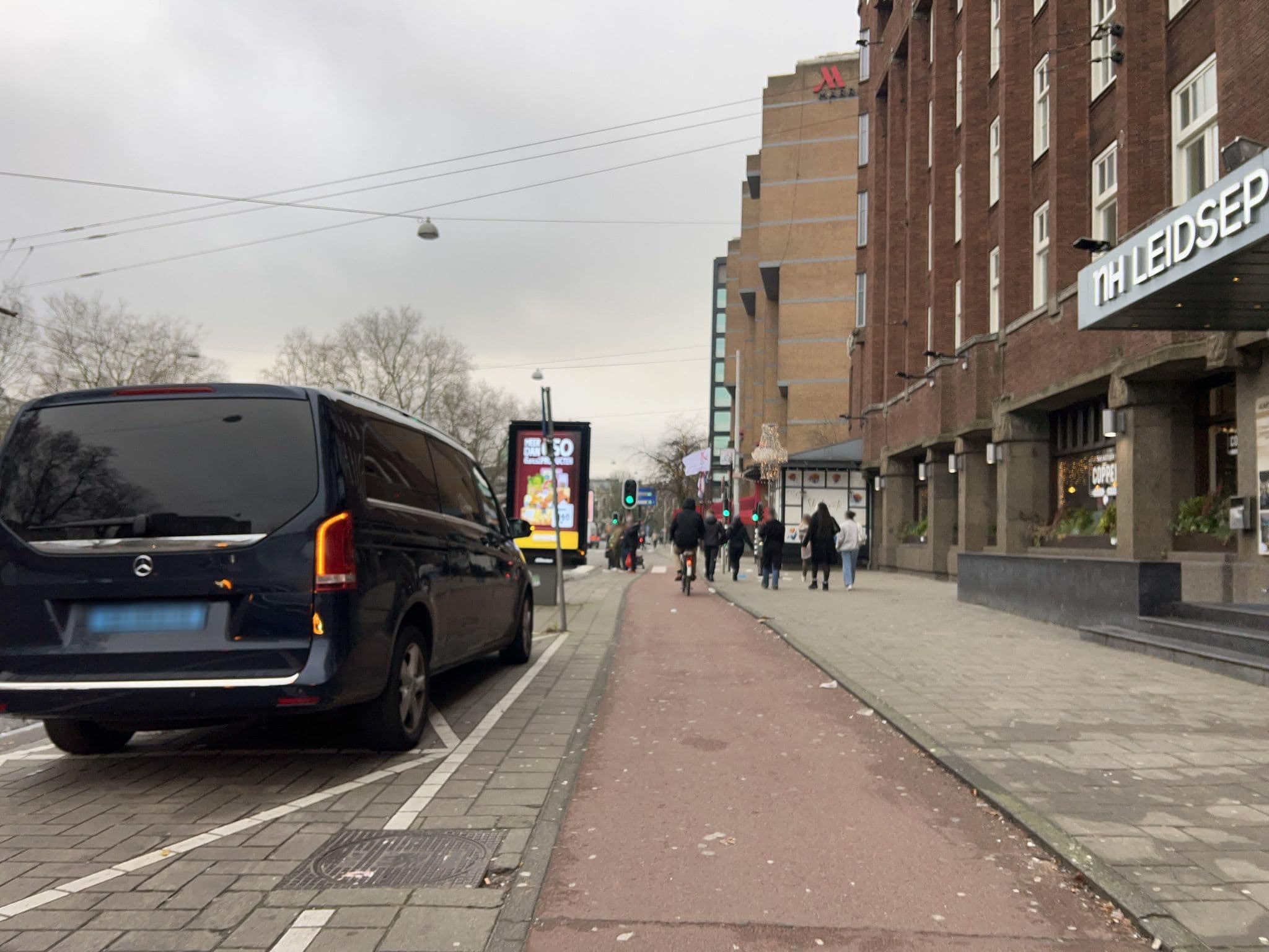 Street view near Hotel NH Amsterdam Leidseplein, Amsterdam