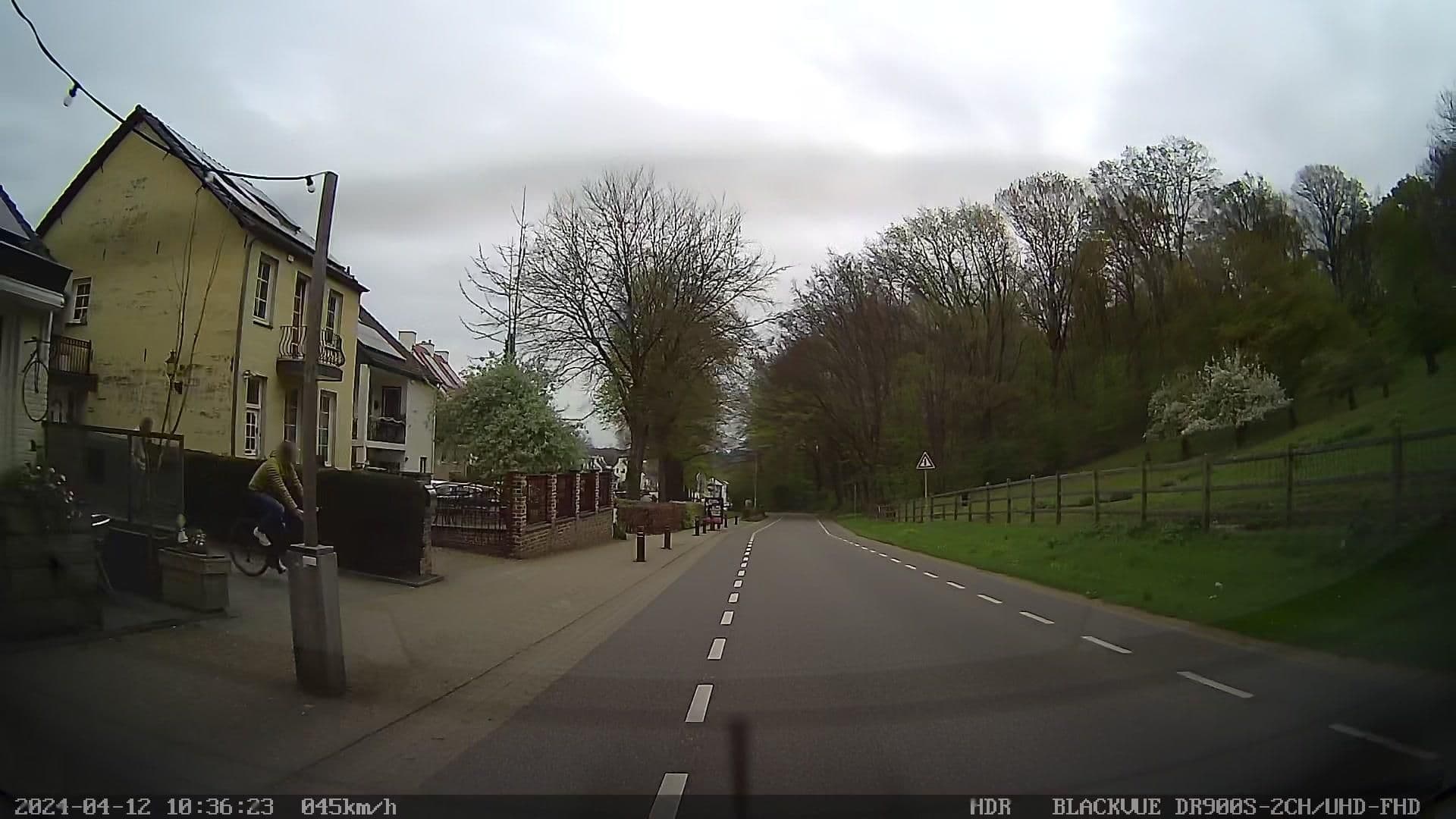 Street view near Le Baroudeur, Sibbe — © madel (CC BY-SA · Mapillary)