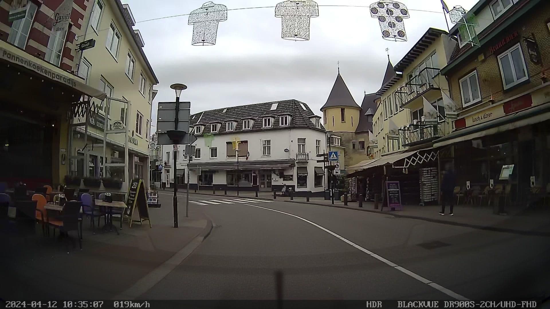 Street view near Montagna del Mondo, Broekhem — © madel (CC BY-SA · Mapillary)