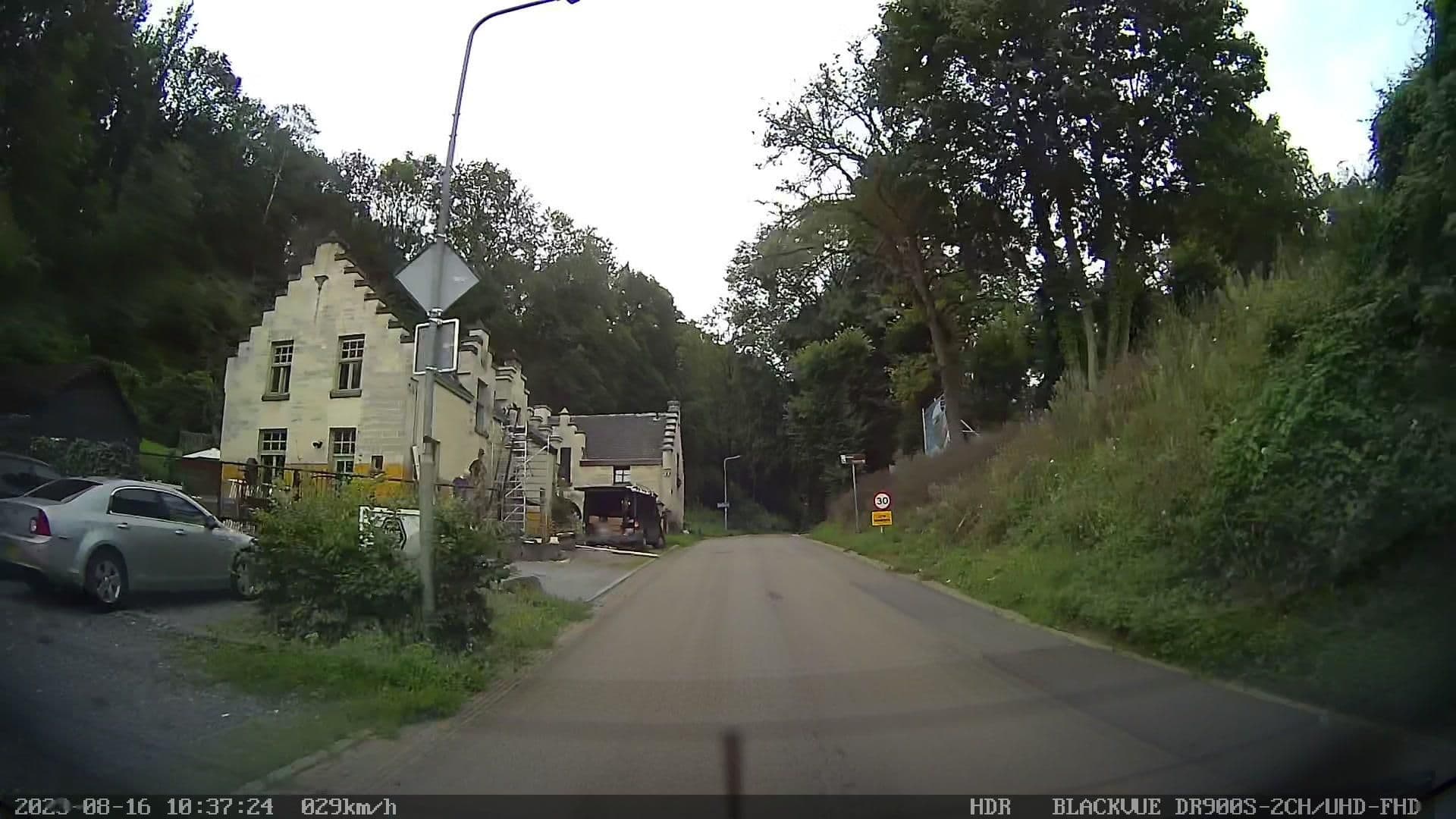 Street view near Bike B&B Brakke Berg, Houthem — © madel (CC BY-SA · Mapillary)