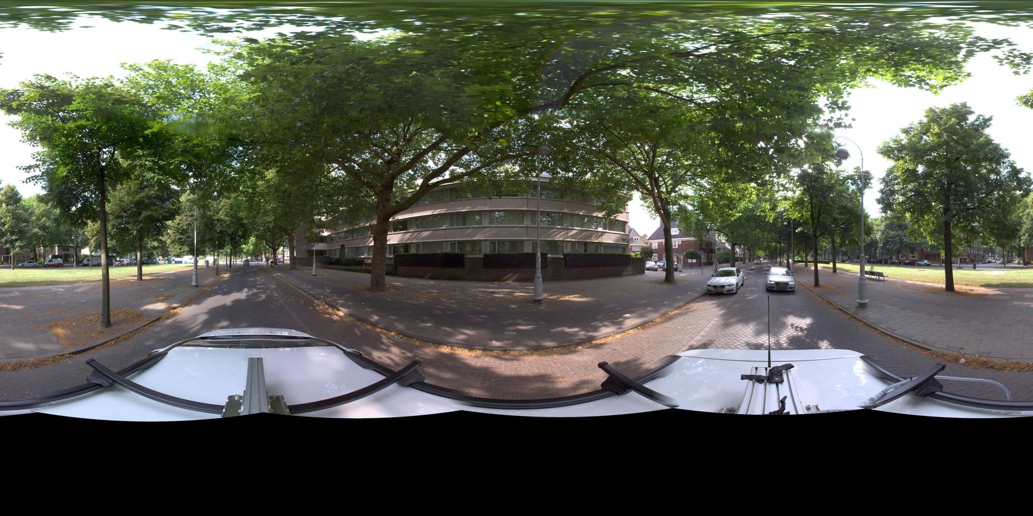 Street view near Bilderberg Garden Hotel, Amsterdam