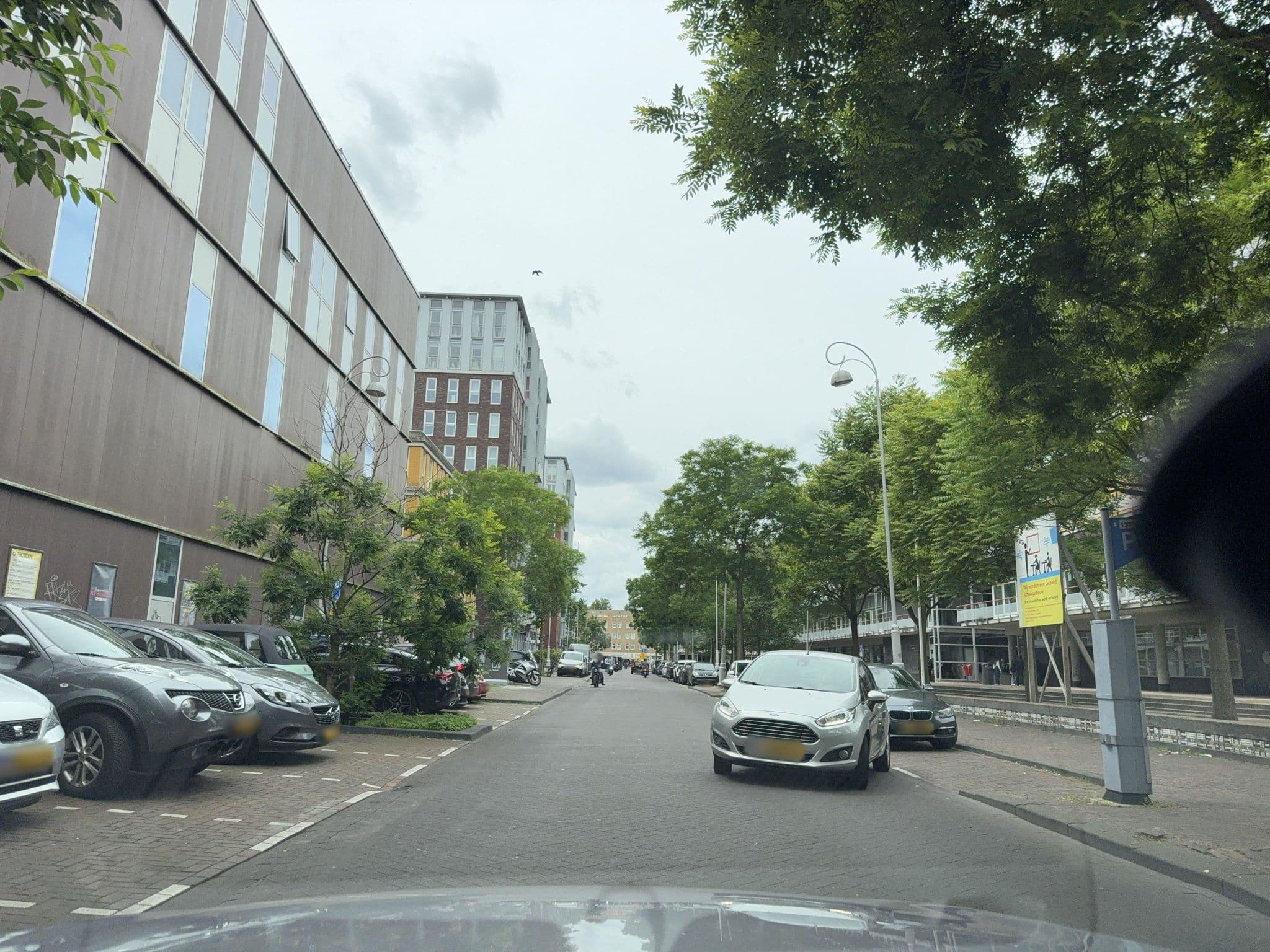 Street view near Q-factory hotel, Dapperbuurt — © ottor (CC BY-SA · Mapillary)