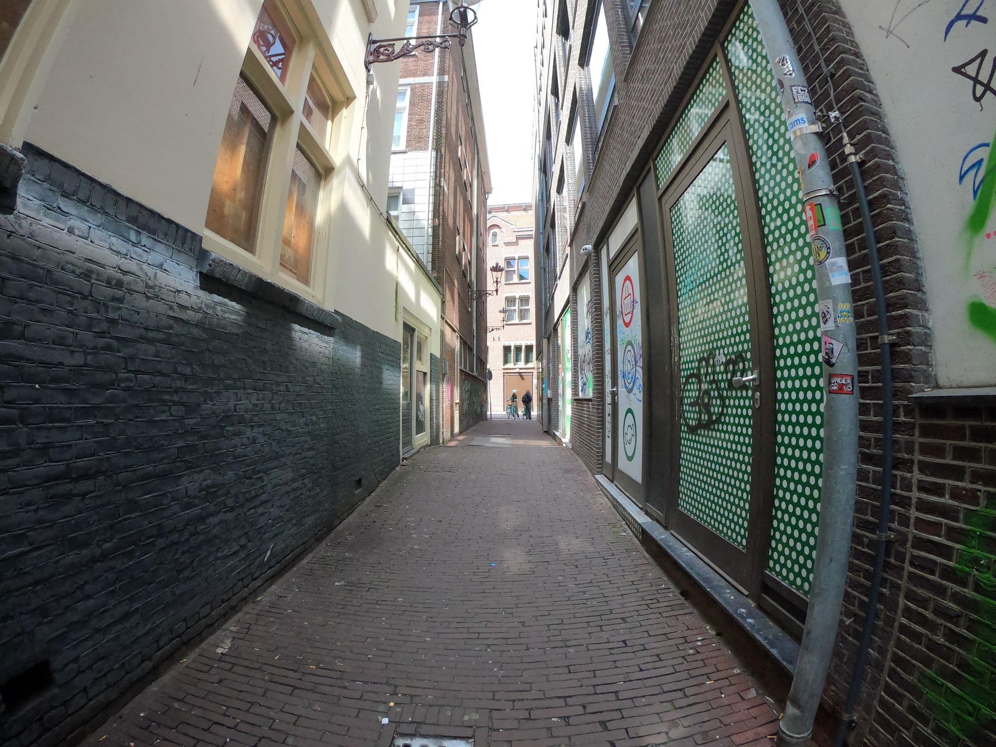 Street view near XO Hotels City Centre, Amsterdam — © richlv (CC BY-SA · Mapillary)
