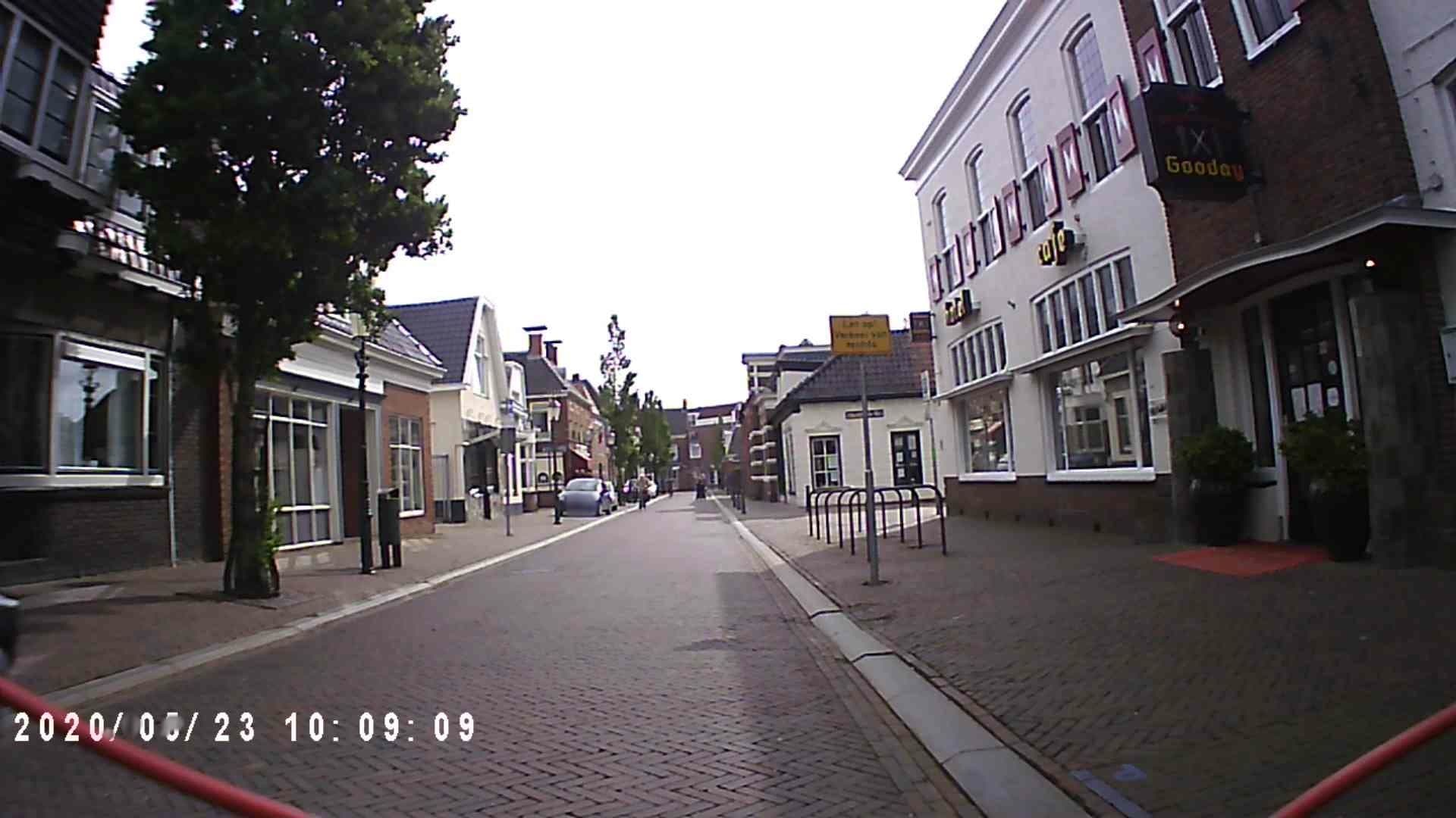 Street view near Het Wapen van Leiden, Appingedam — © ezinge (CC BY-SA · Mapillary)