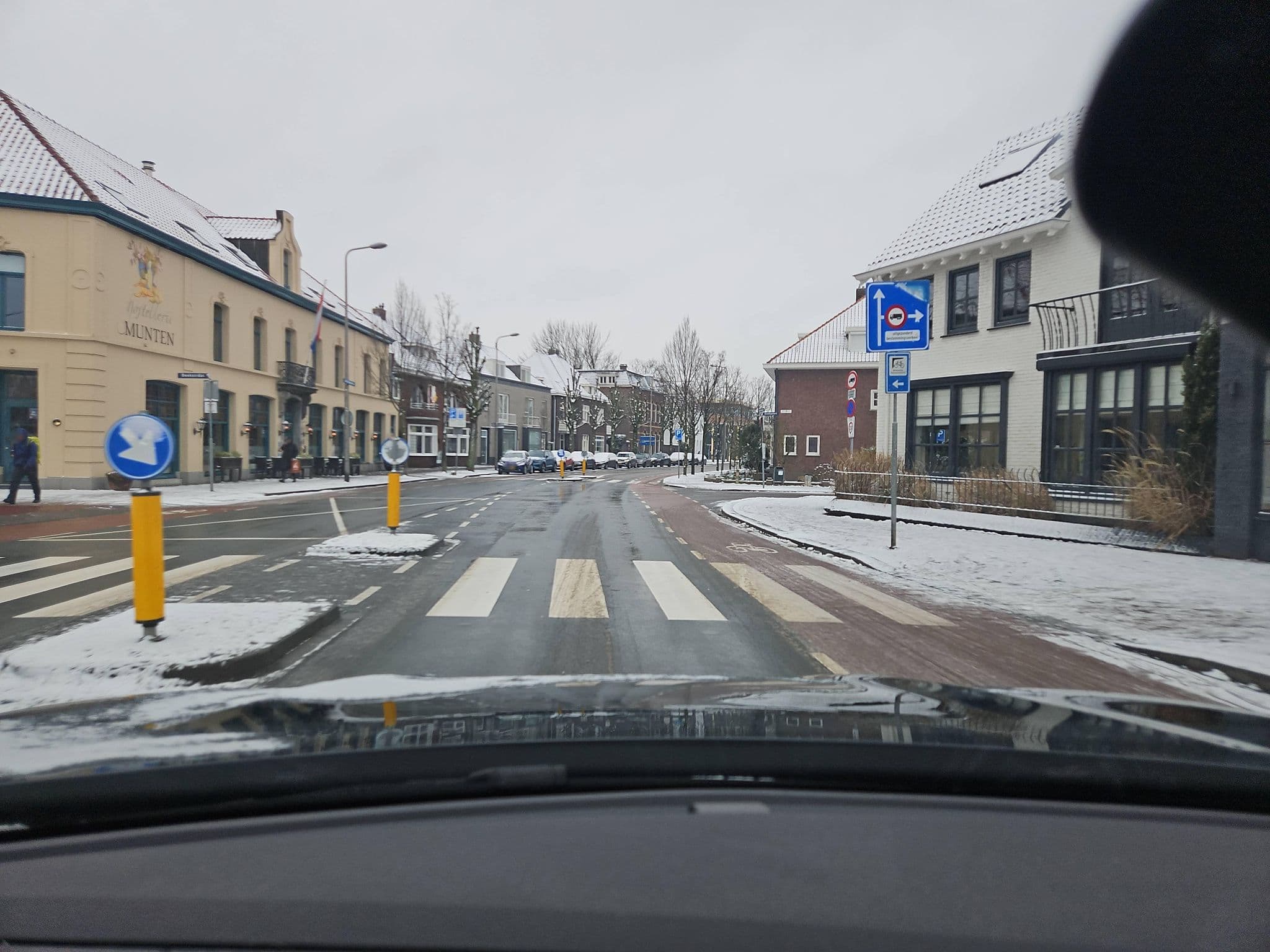 Street view near Hostellerie Munten, Weert — © toho (CC BY-SA · Mapillary)