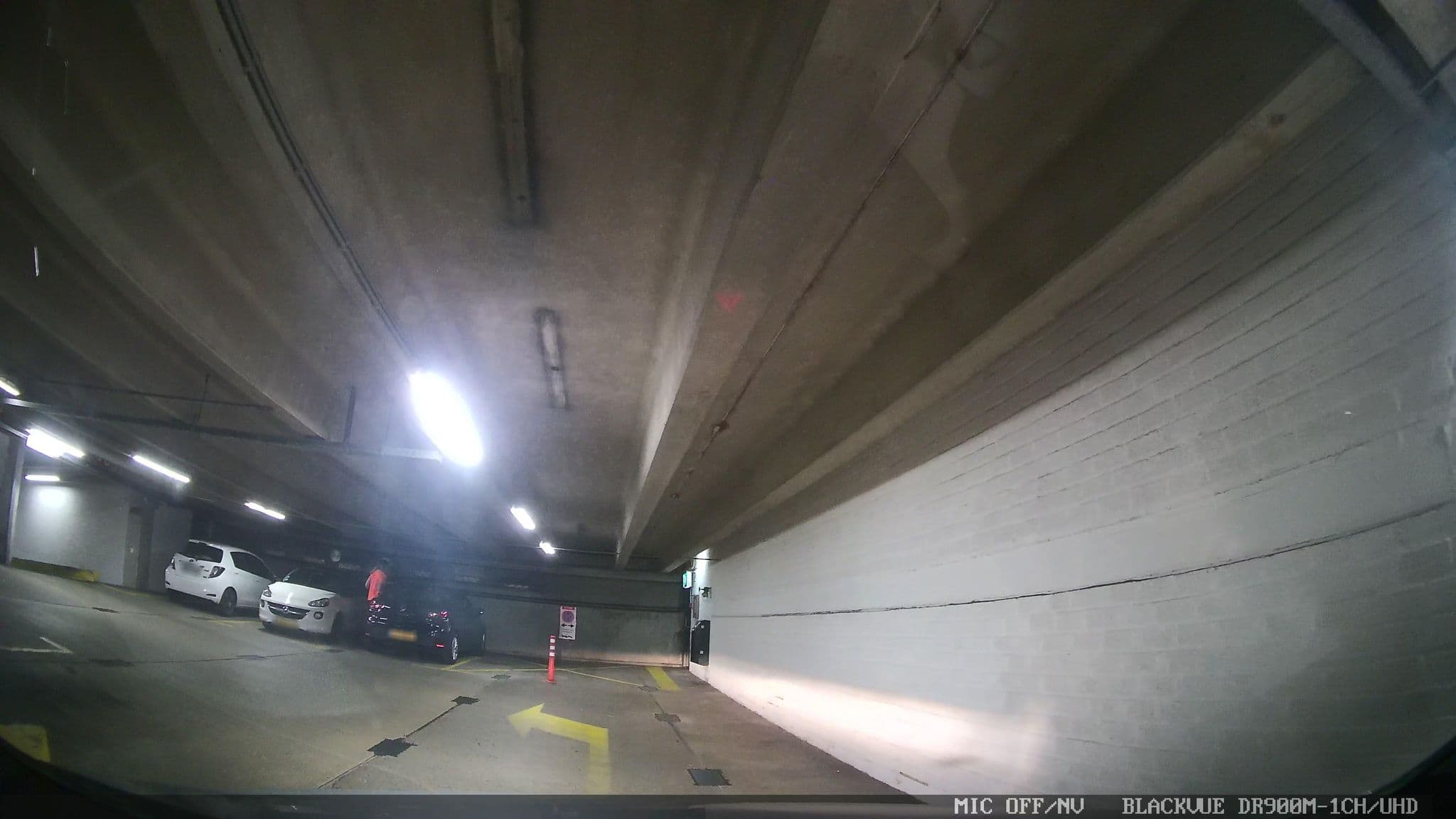 Street view near Barbarossa Hostel, Hunnerberg — © chuck (CC BY-SA · Mapillary)