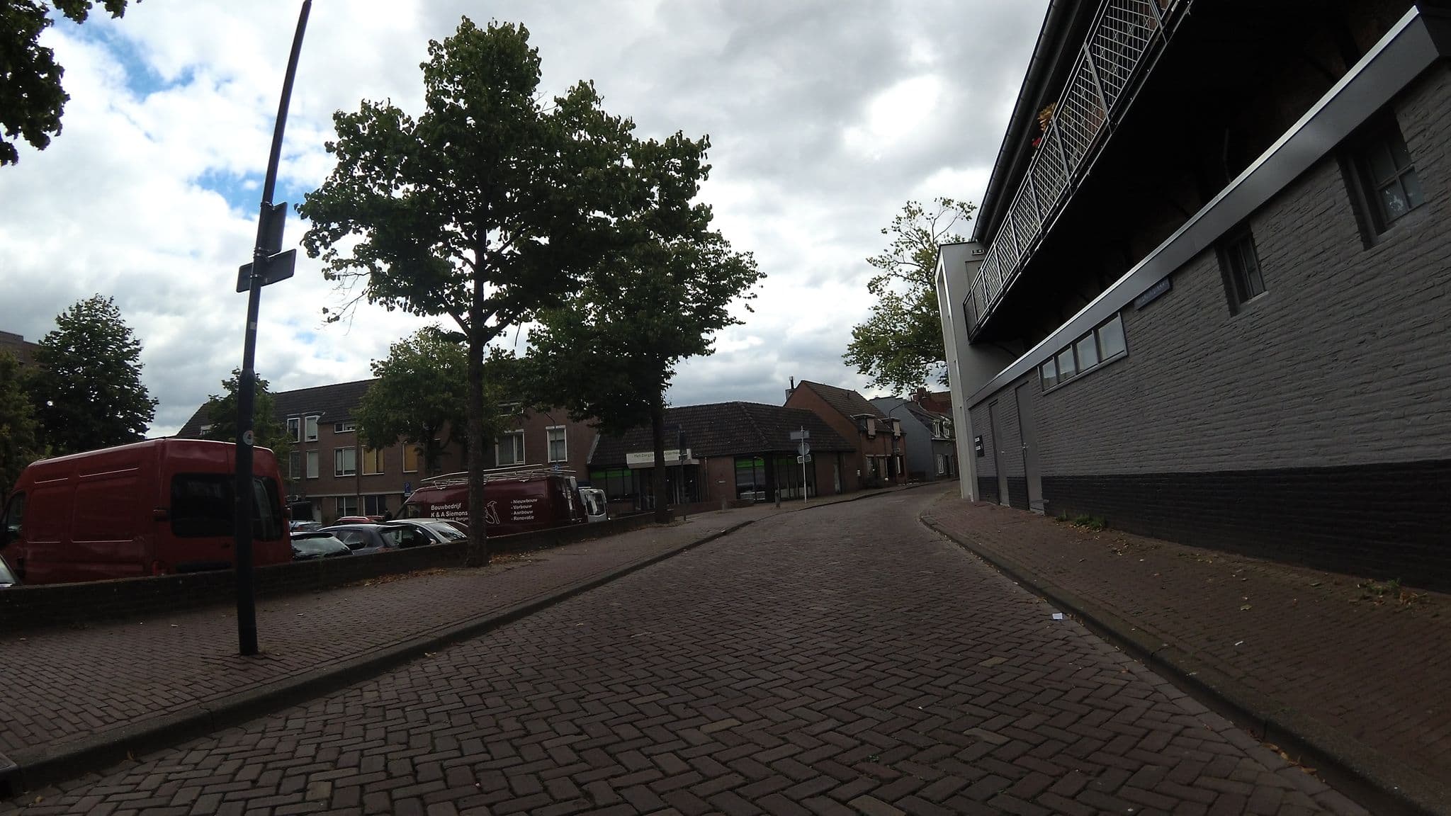 Street view near Hotel Oosterhout, Oosterhout — © teddy73 (CC BY-SA · Mapillary)