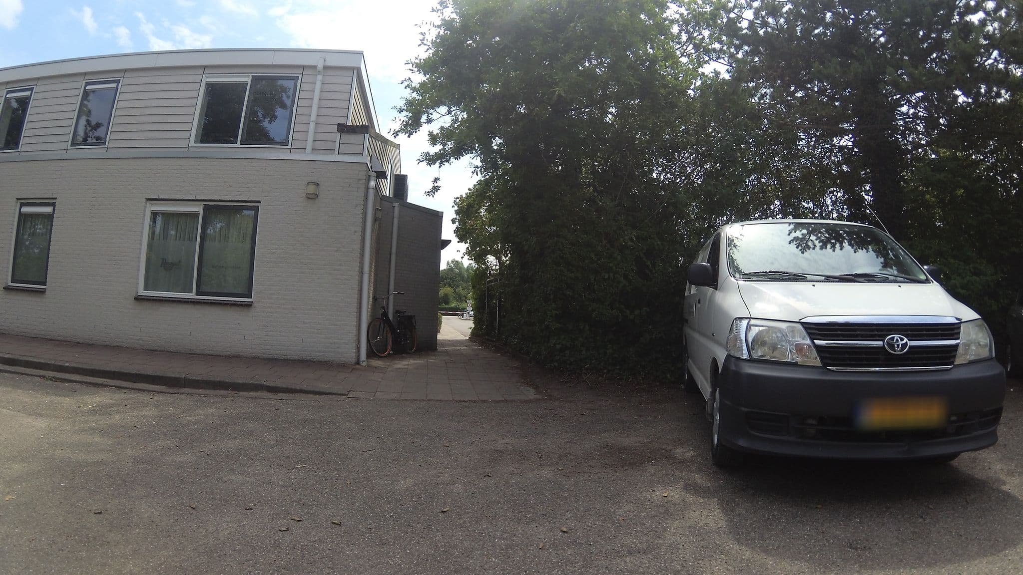 Street view near Information Roompot Beach Resort, Wissenkerke — © teddy73 (CC BY-SA · Mapillary)