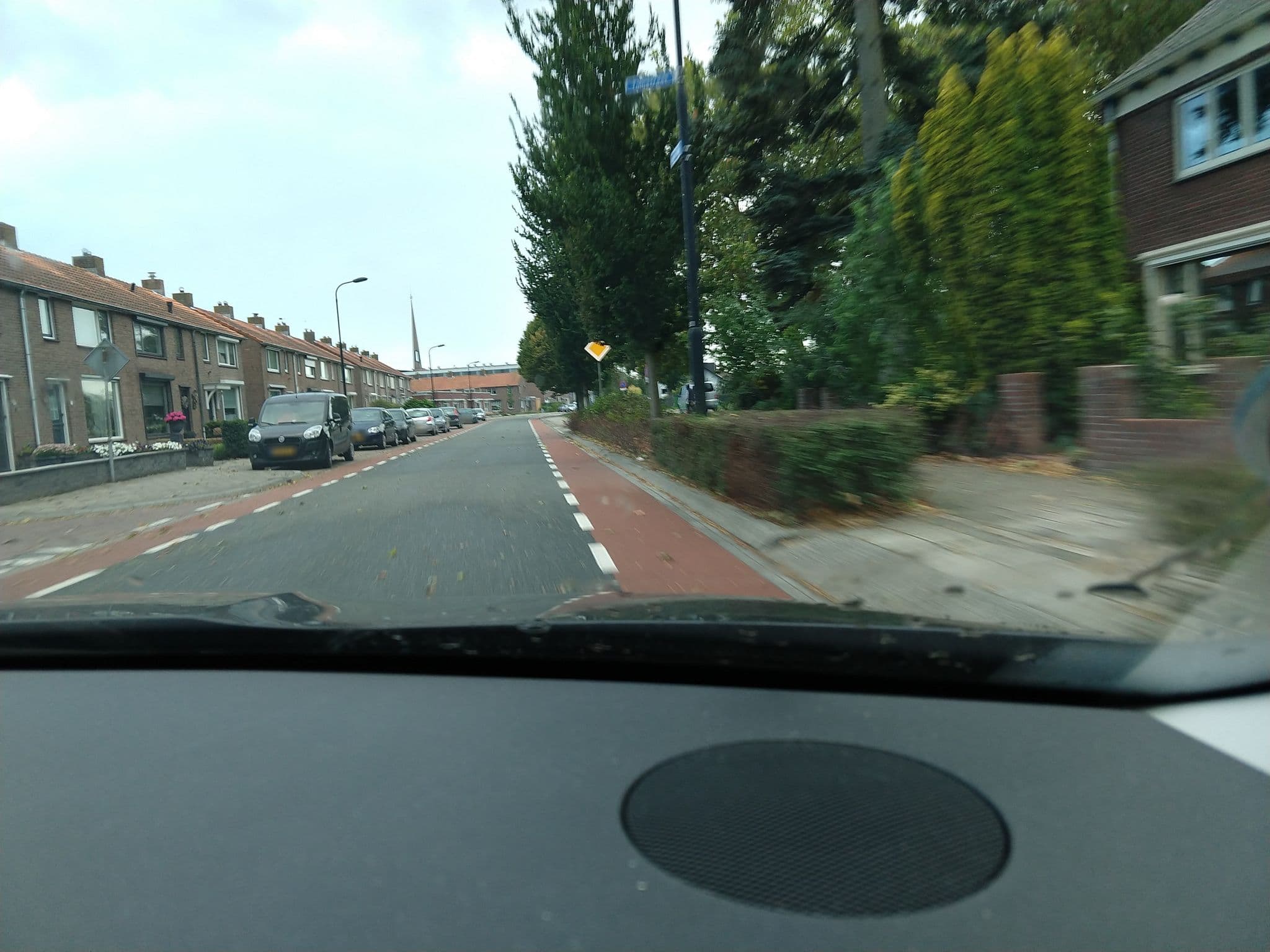 Street view near B&B Boezeneren, Yerseke — © adverburg (CC BY-SA · Mapillary)