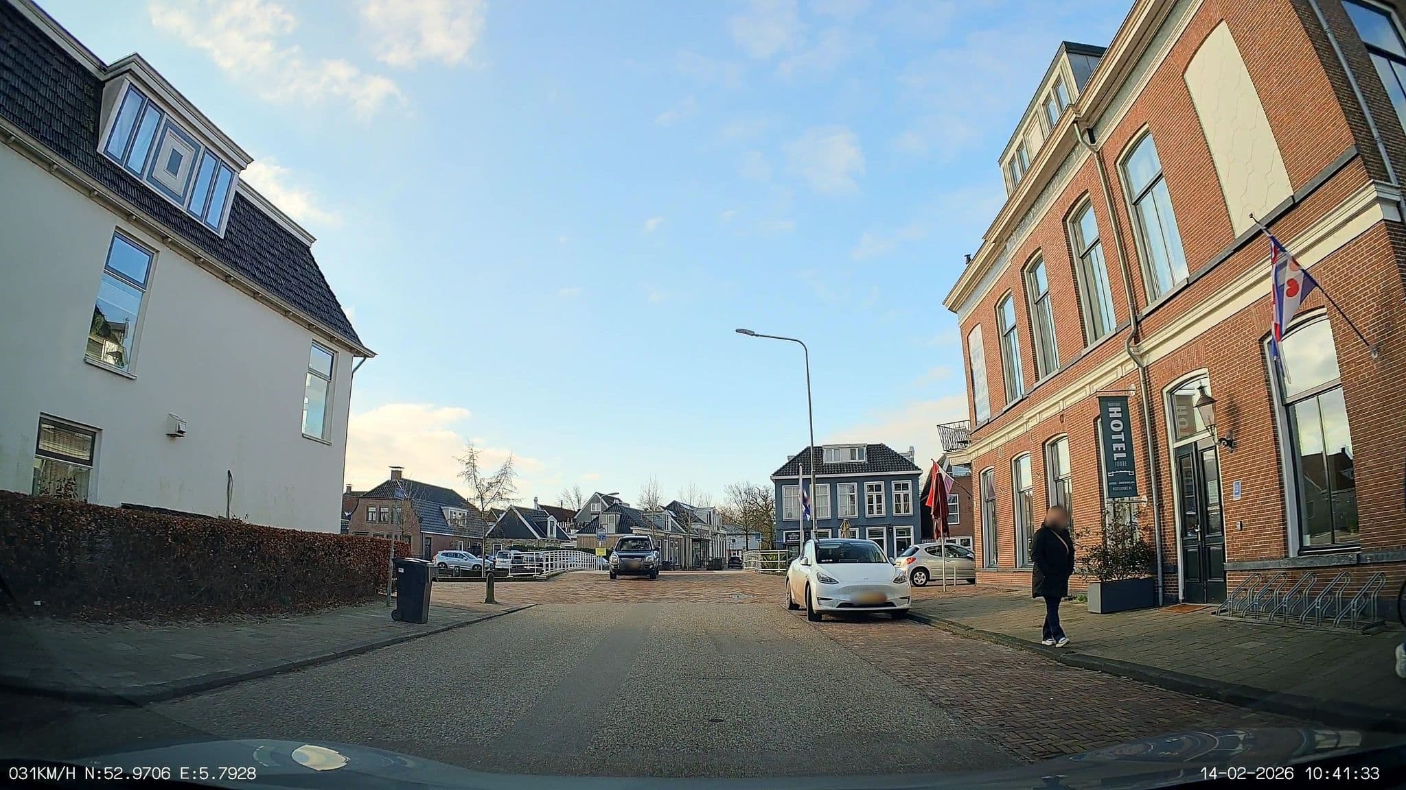 Street view near Bed & Breakfast Klaar, Joure — © thewizard (CC BY-SA · Mapillary)