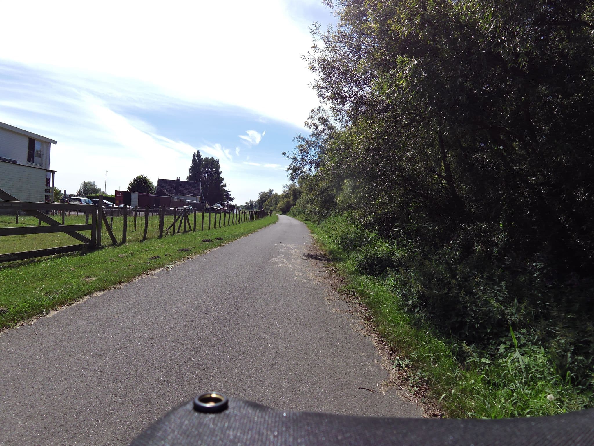 Street view near De Brabantse Biesbosch, Sliedrecht — © sander_h (CC BY-SA · Mapillary)