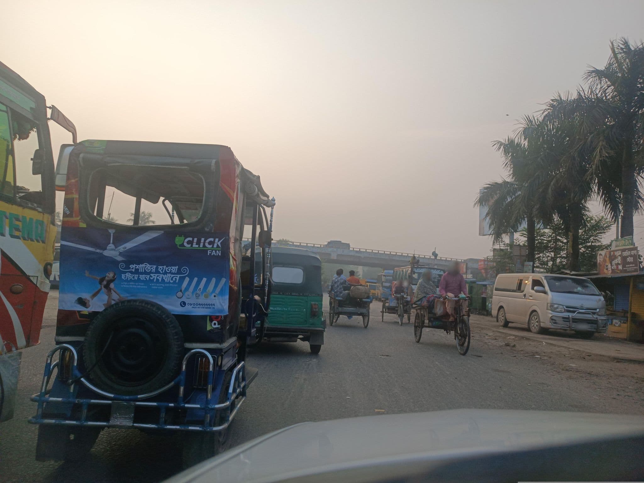 Street view near Century Motel সেঞ্চুরি মোটেল, Bogra — © Ronit (CC BY-SA · Mapillary)