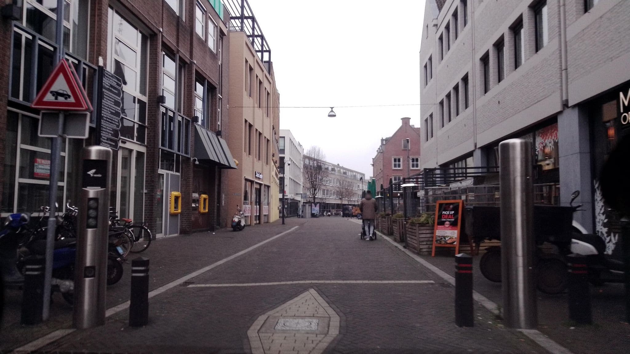 Street view near Theaterhotel Venlo, Venlo — © joopjrvdl (CC BY-SA · Mapillary)