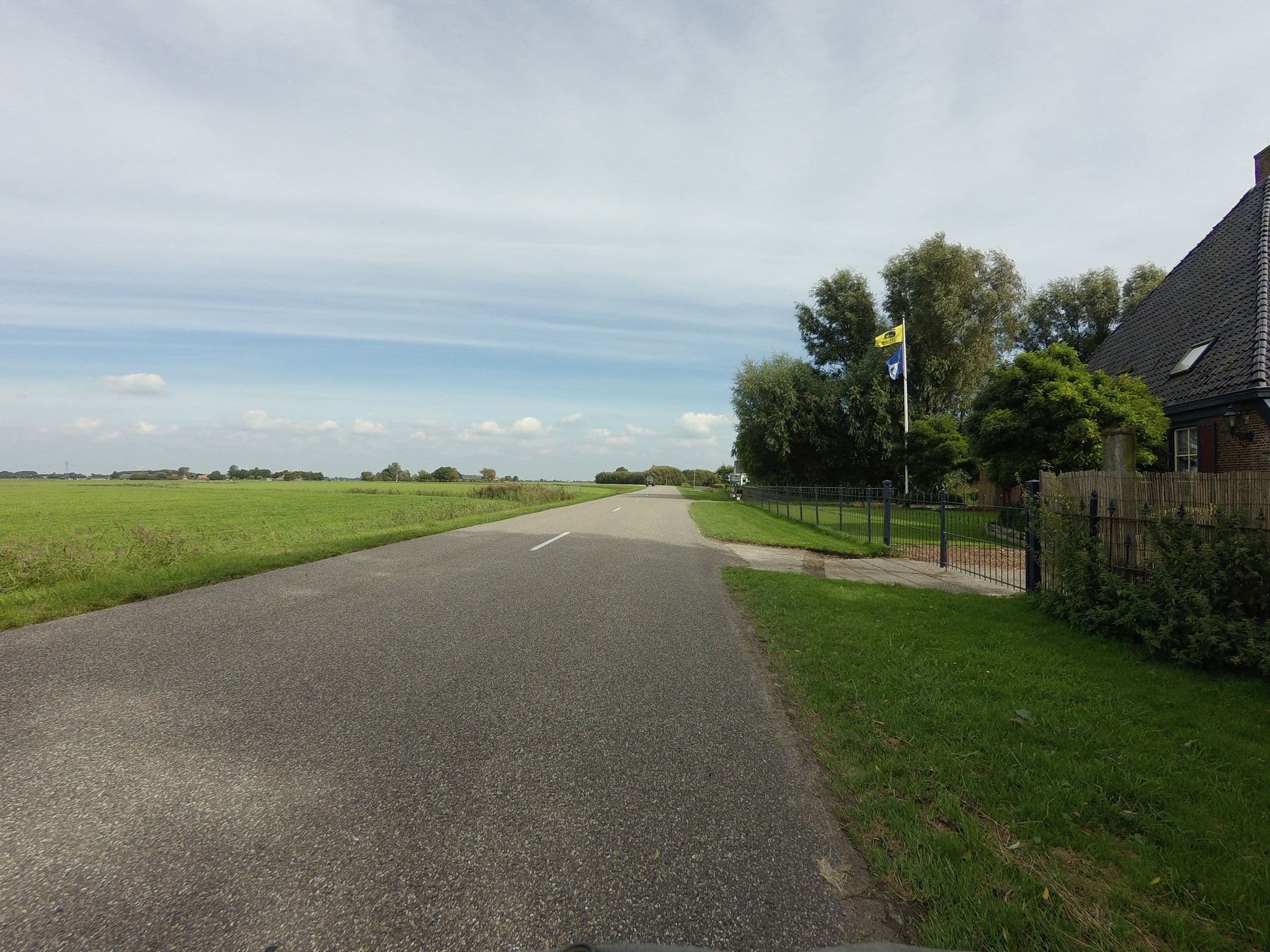 Street view near De Salix, Tzum — © ankeric (CC BY-SA · Mapillary)