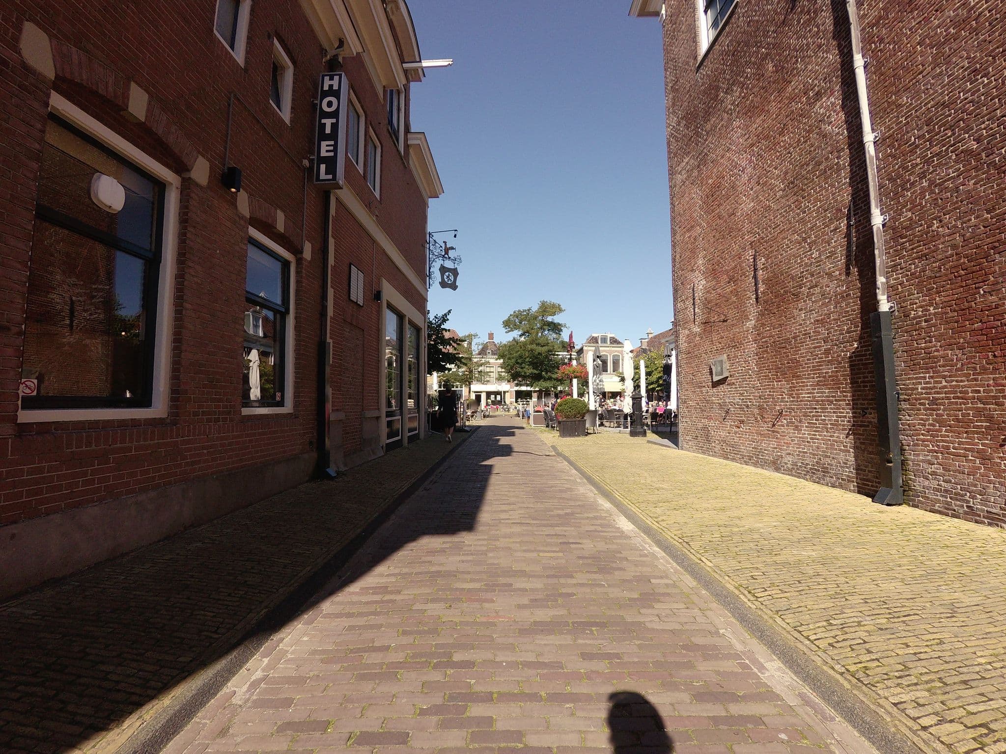 Street view near De Gulden Leeuw, Workum — © ankeric (CC BY-SA · Mapillary)