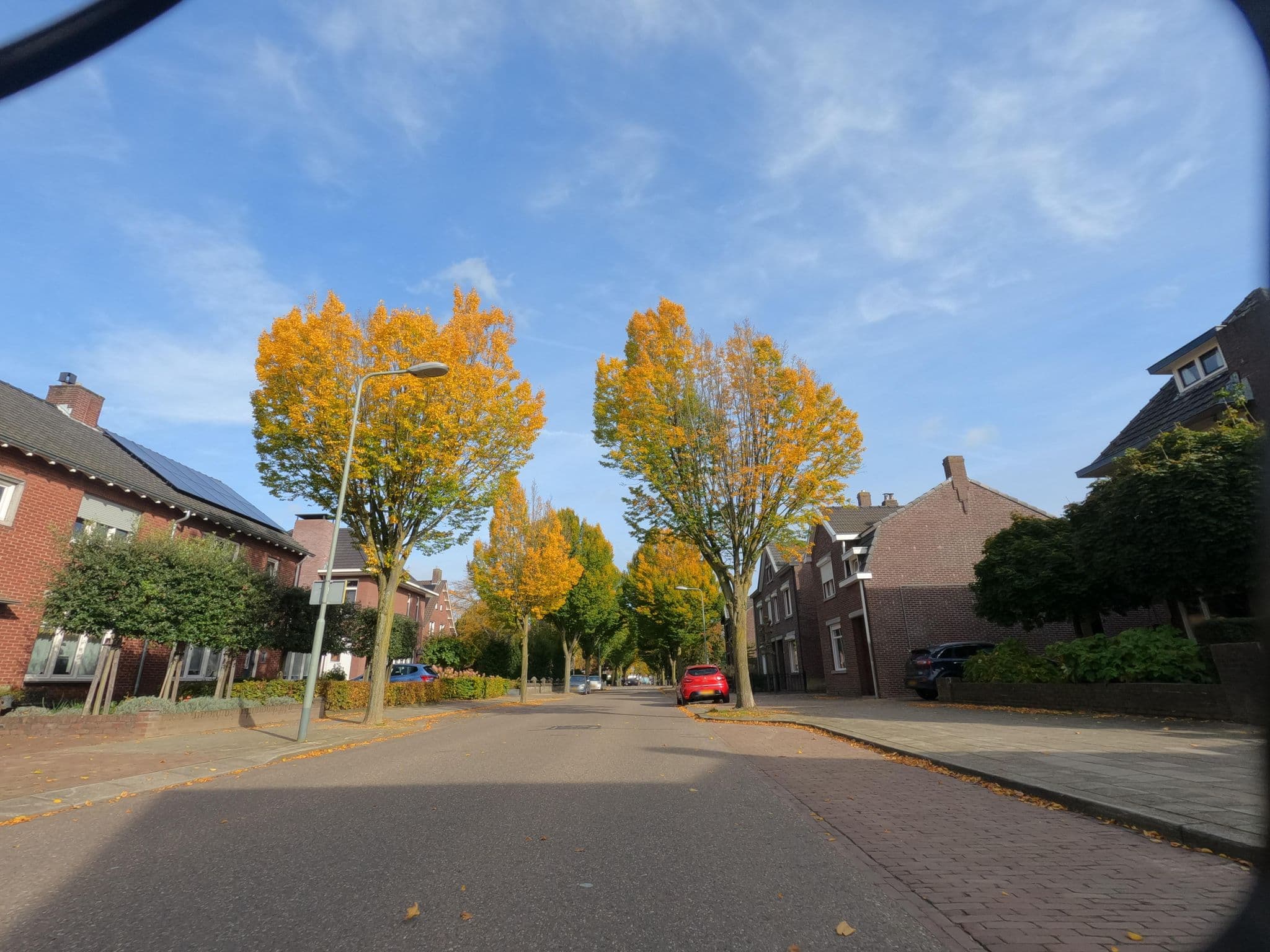 Street view near Het Blauwe Huis, Reuver — © hektor1989 (CC BY-SA · Mapillary)
