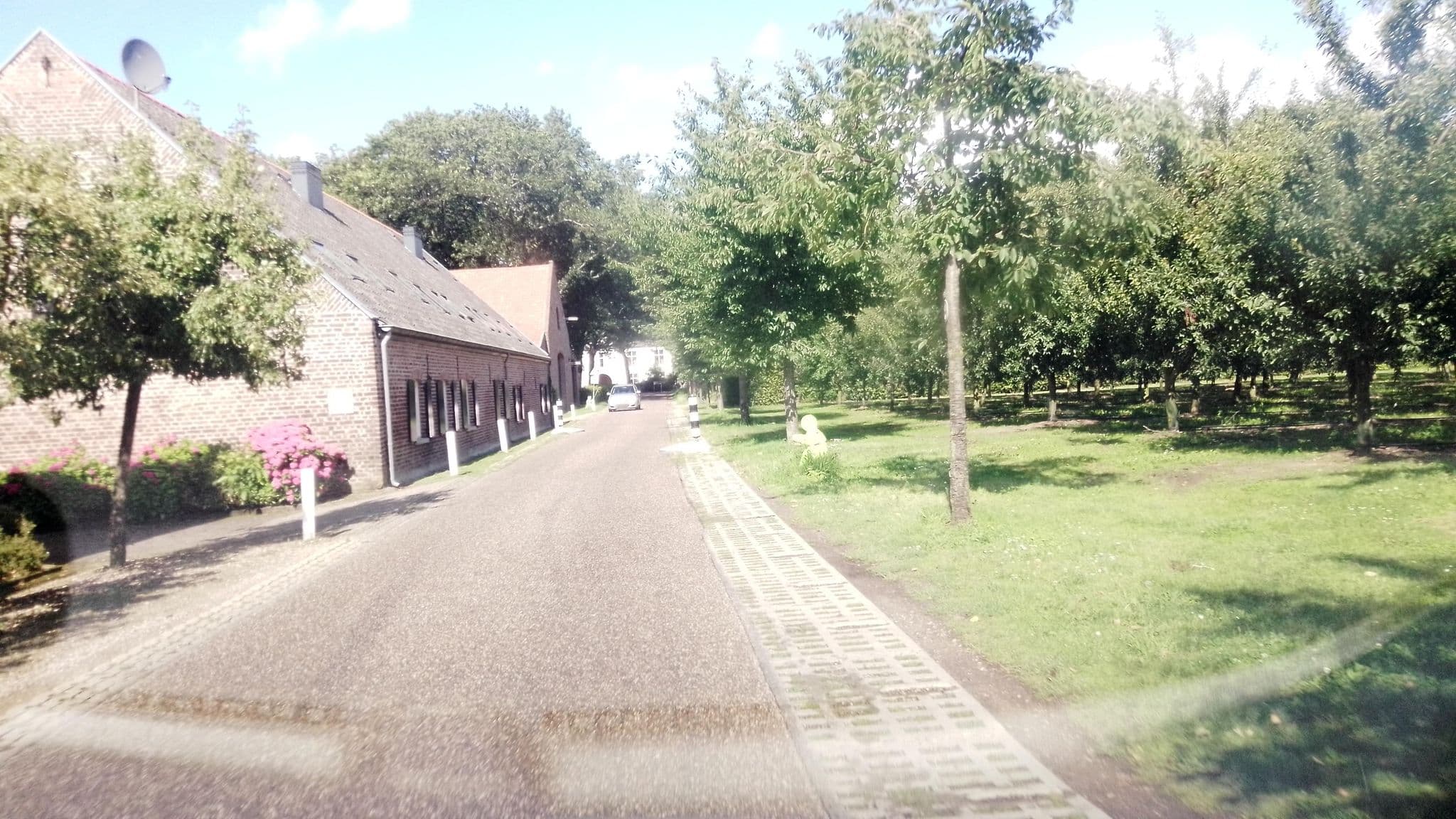 Street view near Erfgoedlogies D'Ouffenhoff, Steyl — © joopjrvdl (CC BY-SA · Mapillary)