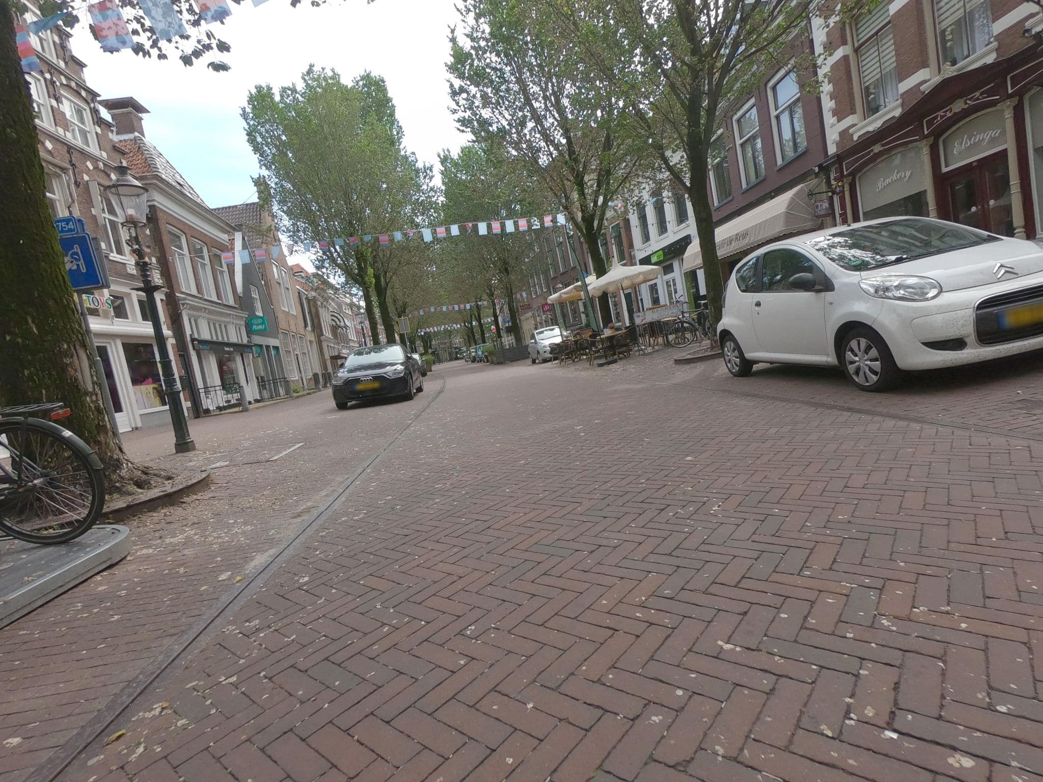 Street view near Art Hotel Harlingen, Harlingen — © frankvival (CC BY-SA · Mapillary)