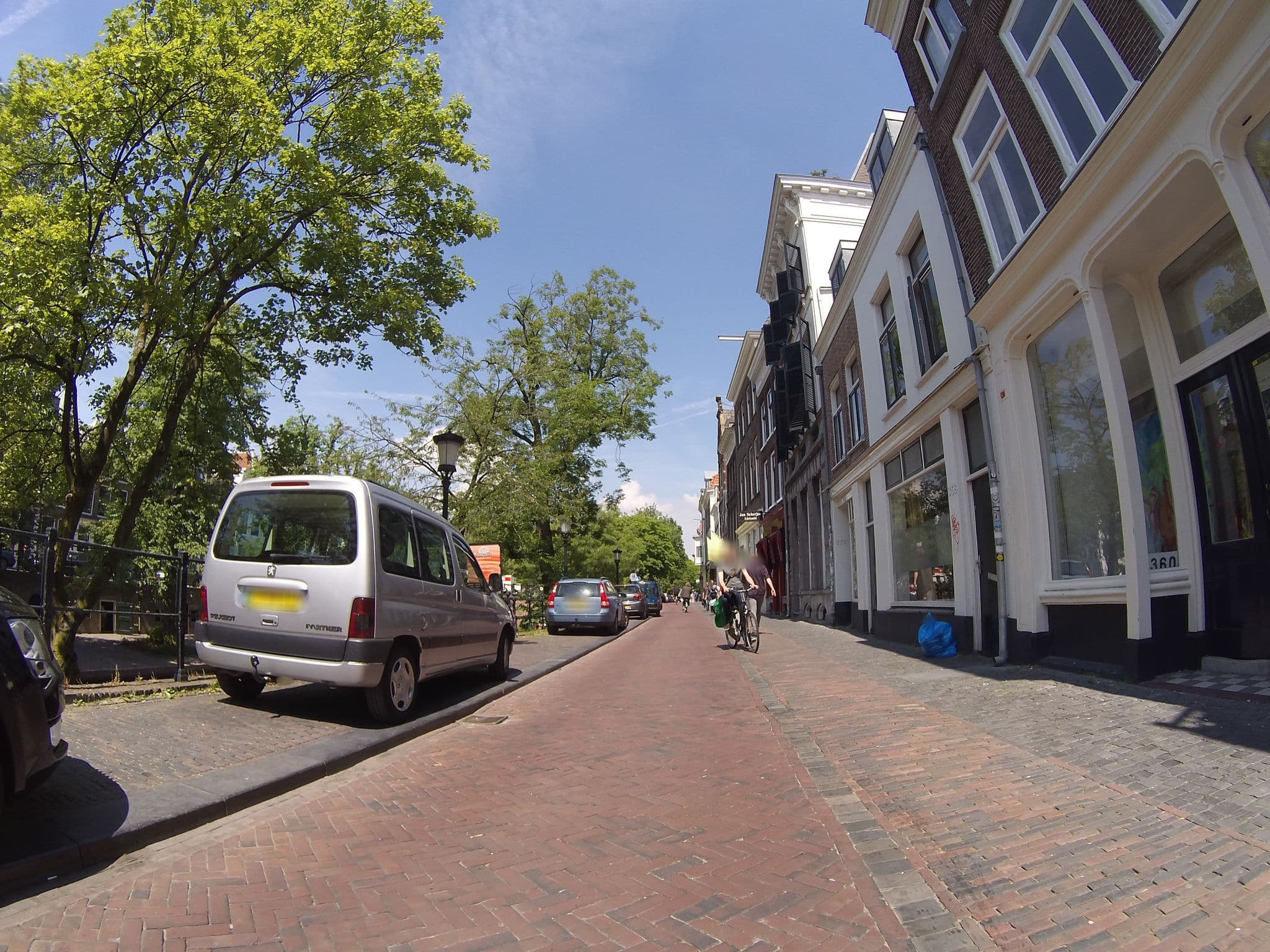 Street view near B&B Oudegracht, Utrecht — © ligfietser (CC BY-SA · Mapillary)