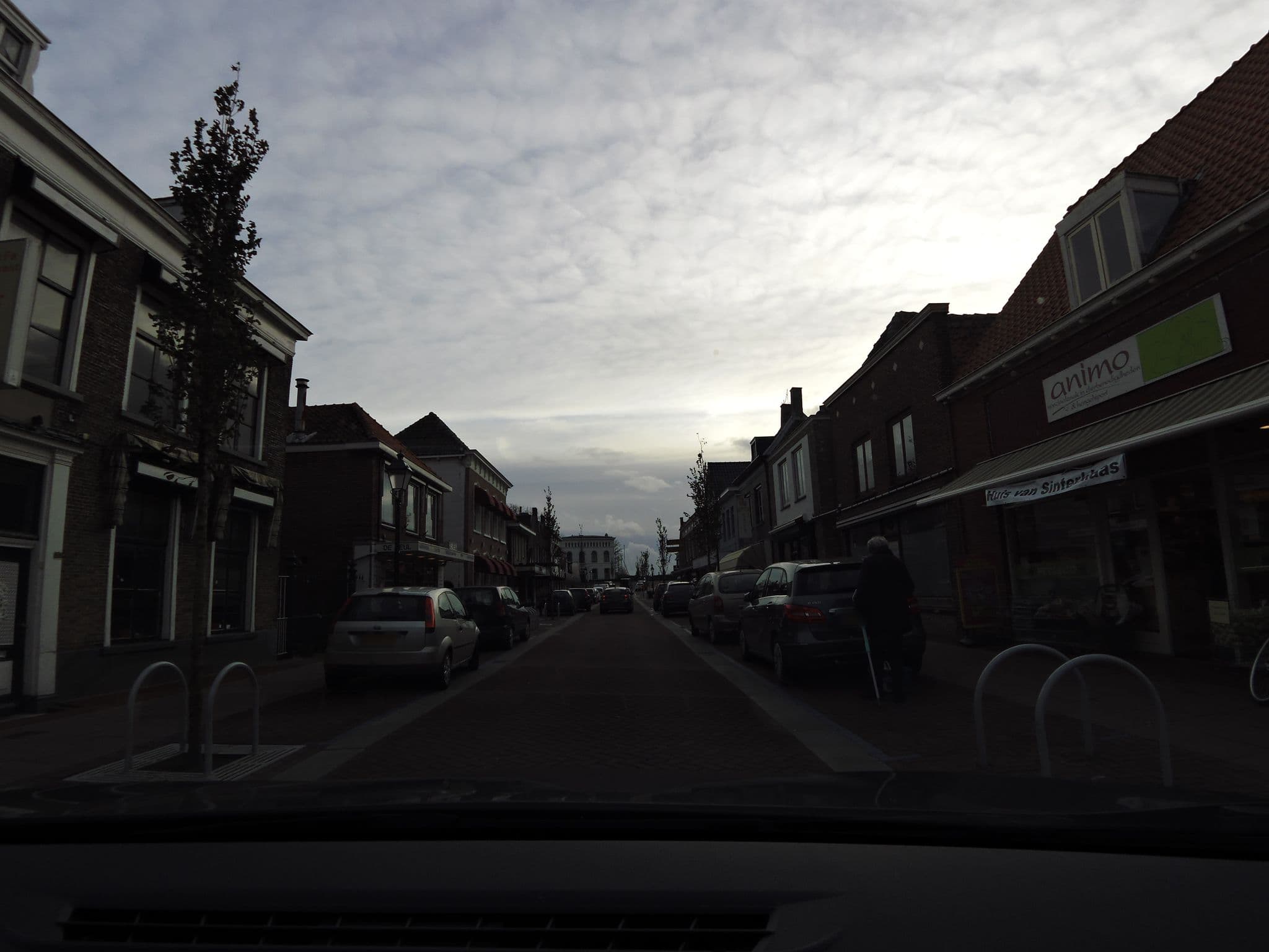 Street view near Opus one, Numansdorp — © sander_h (CC BY-SA · Mapillary)
