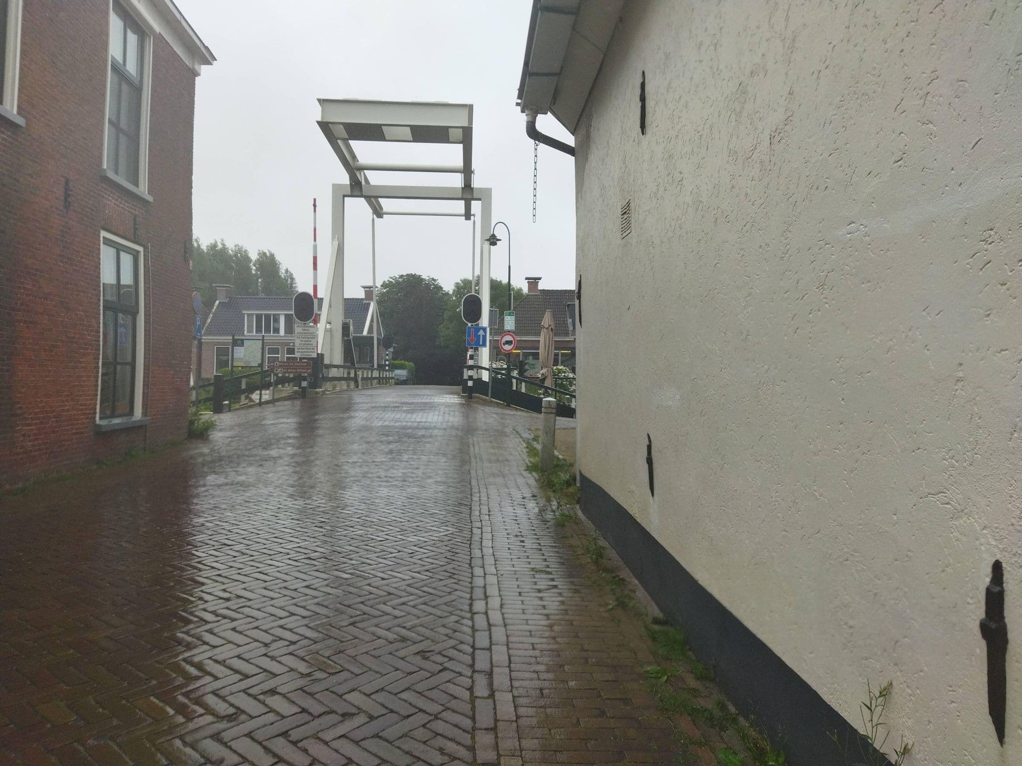 Street view near Hotel-Restaurant It Posthûs, Burdaard — © changchun1 (CC BY-SA · Mapillary)