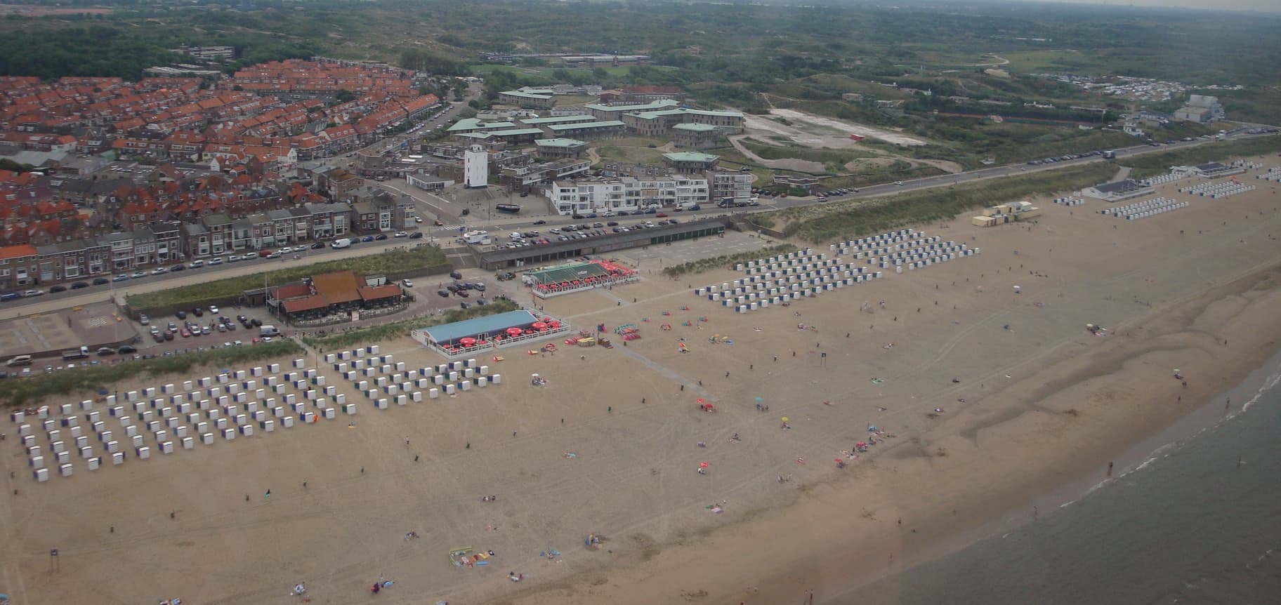 Hofje aan Zee (via Wikimedia Commons, CC BY-SA 3.0)