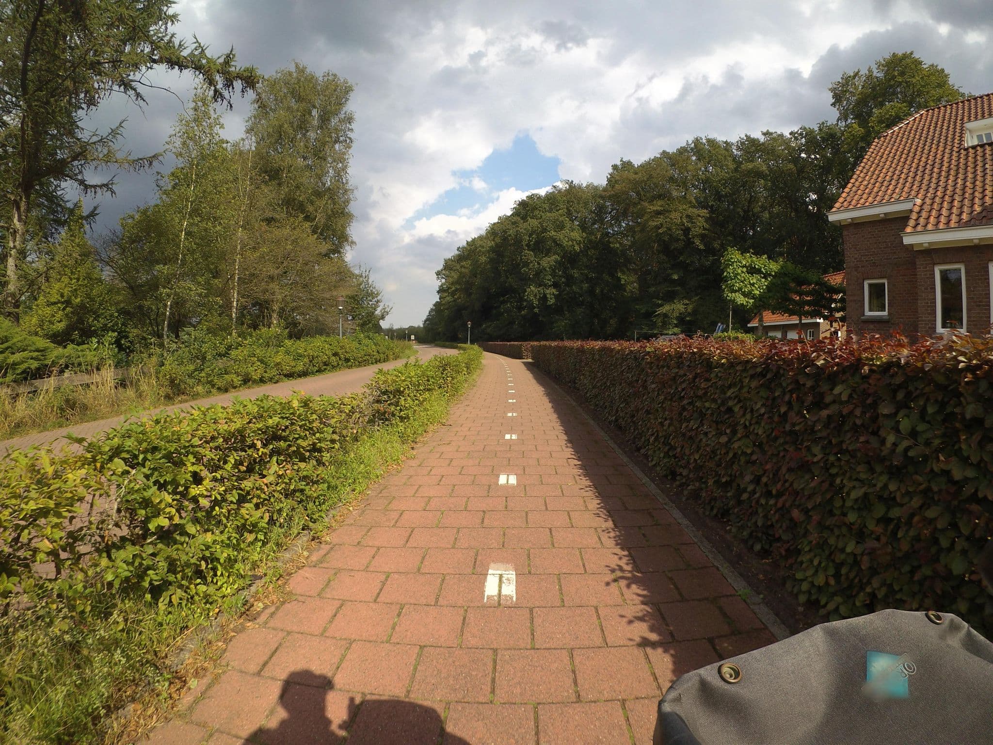 Street view near Bed & Breakfast Grimme, Magele — © marczoutendijk (CC BY-SA · Mapillary)