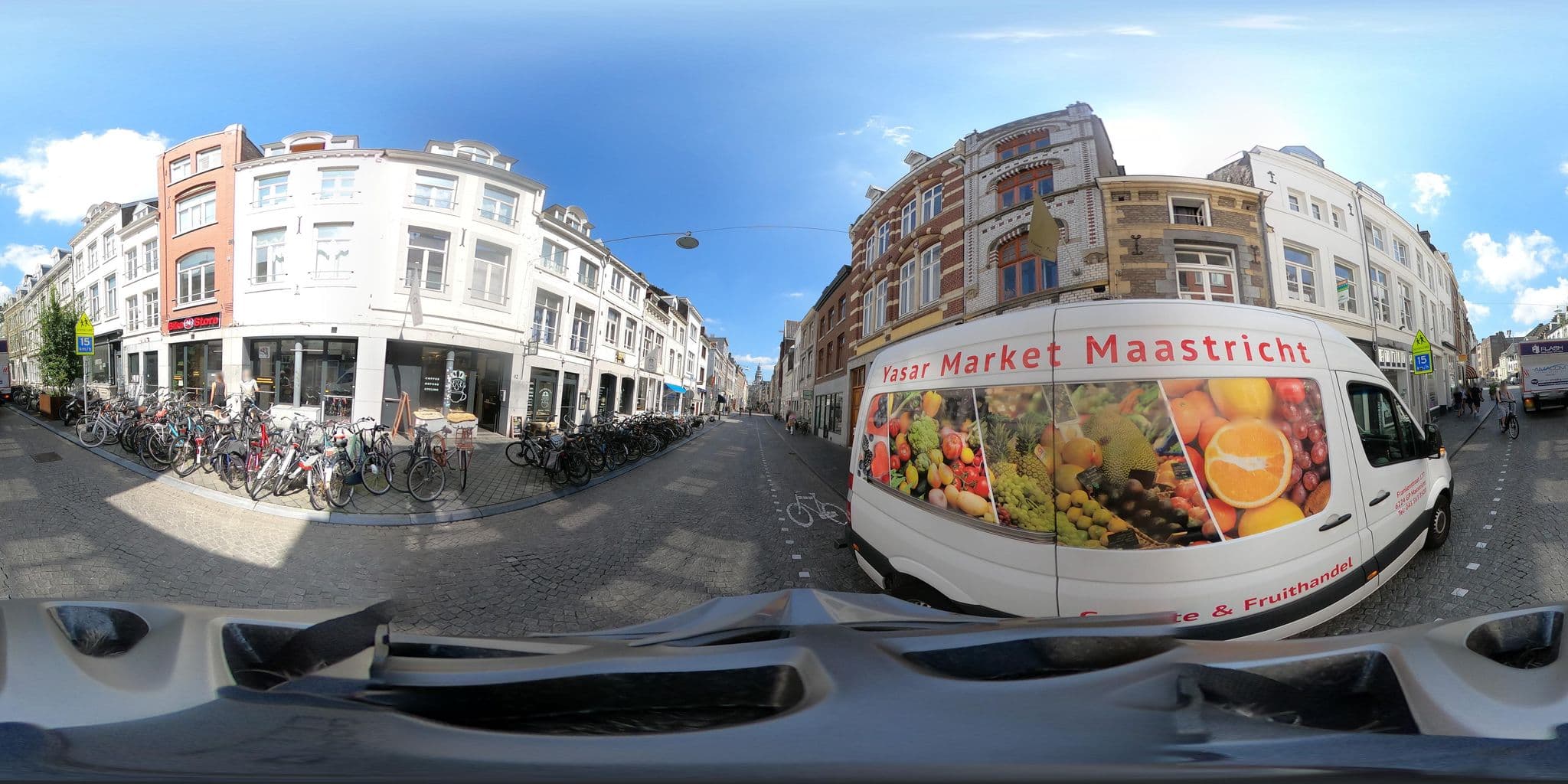 Street view near Boutique Hotel Grote Gracht, Maastricht — © Eebie (CC BY-SA · Mapillary)