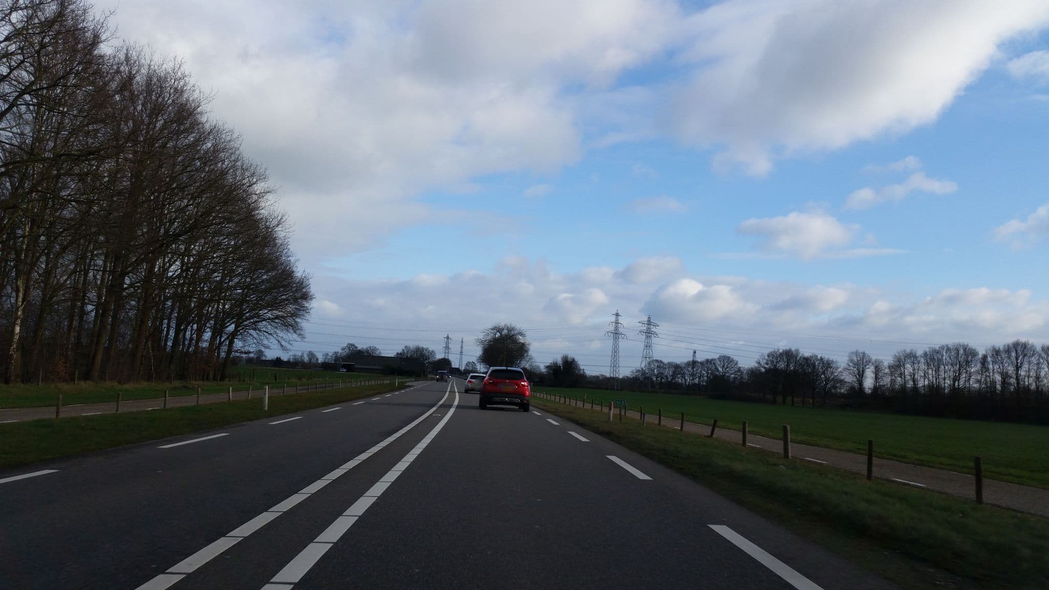 Street view near Buitenplaats de Luwte, Berkum — © it_s_so_funny (CC BY-SA · Mapillary)