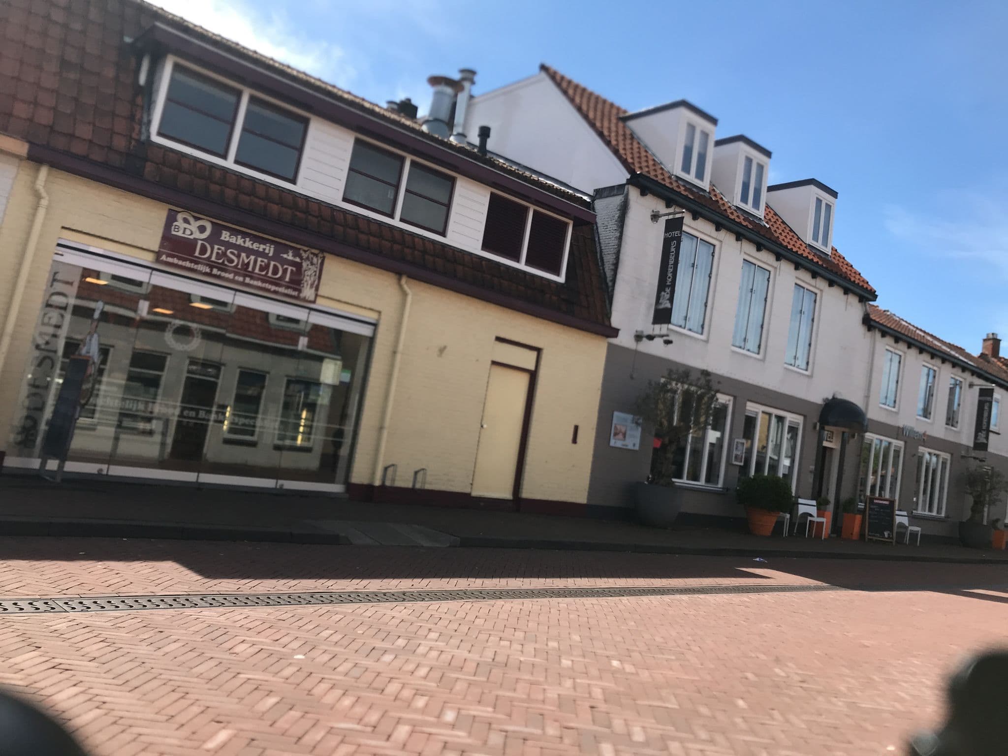 Street view near Hotel De Korenbeurs-Willem4, Wolphaartsdijk — © elton4711 (CC BY-SA · Mapillary)