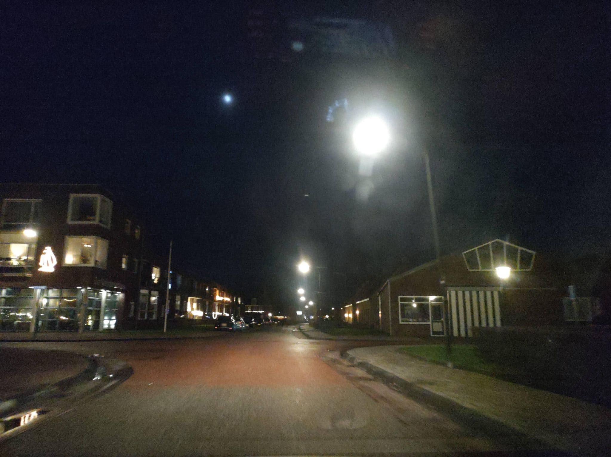 Street view near Enkhuizen, Zoutkamp