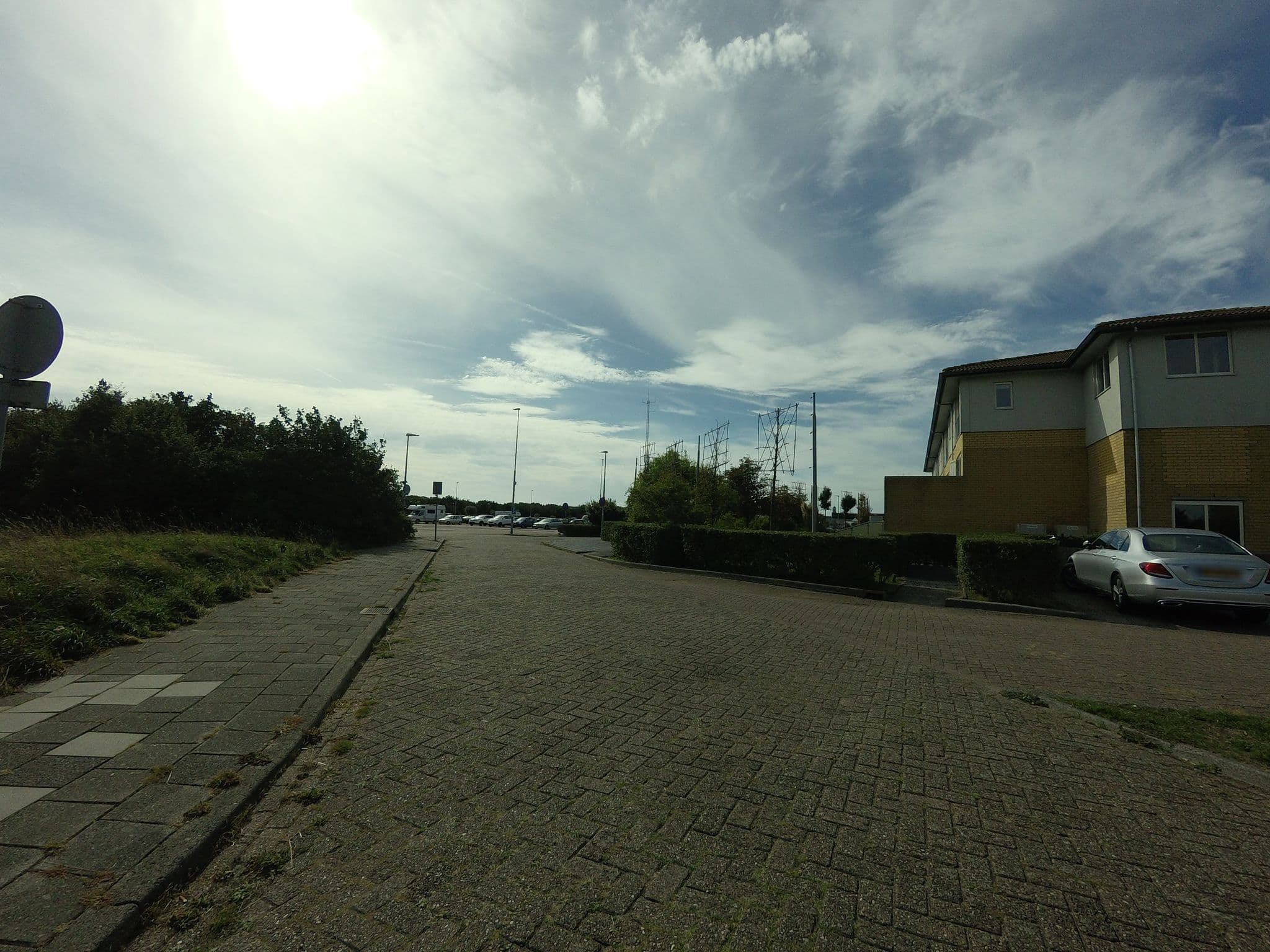 Street view near Hotel Greenside, De Koog — © ankeric (CC BY-SA · Mapillary)